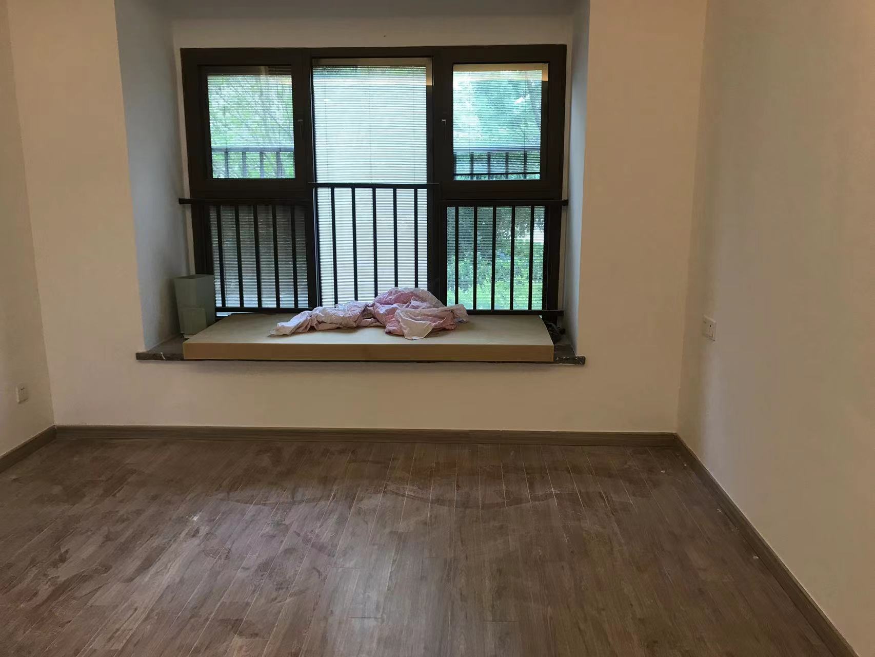 雅居乐鑫基中央公馆东区 3室1厅1卫 107.05m&sup2;