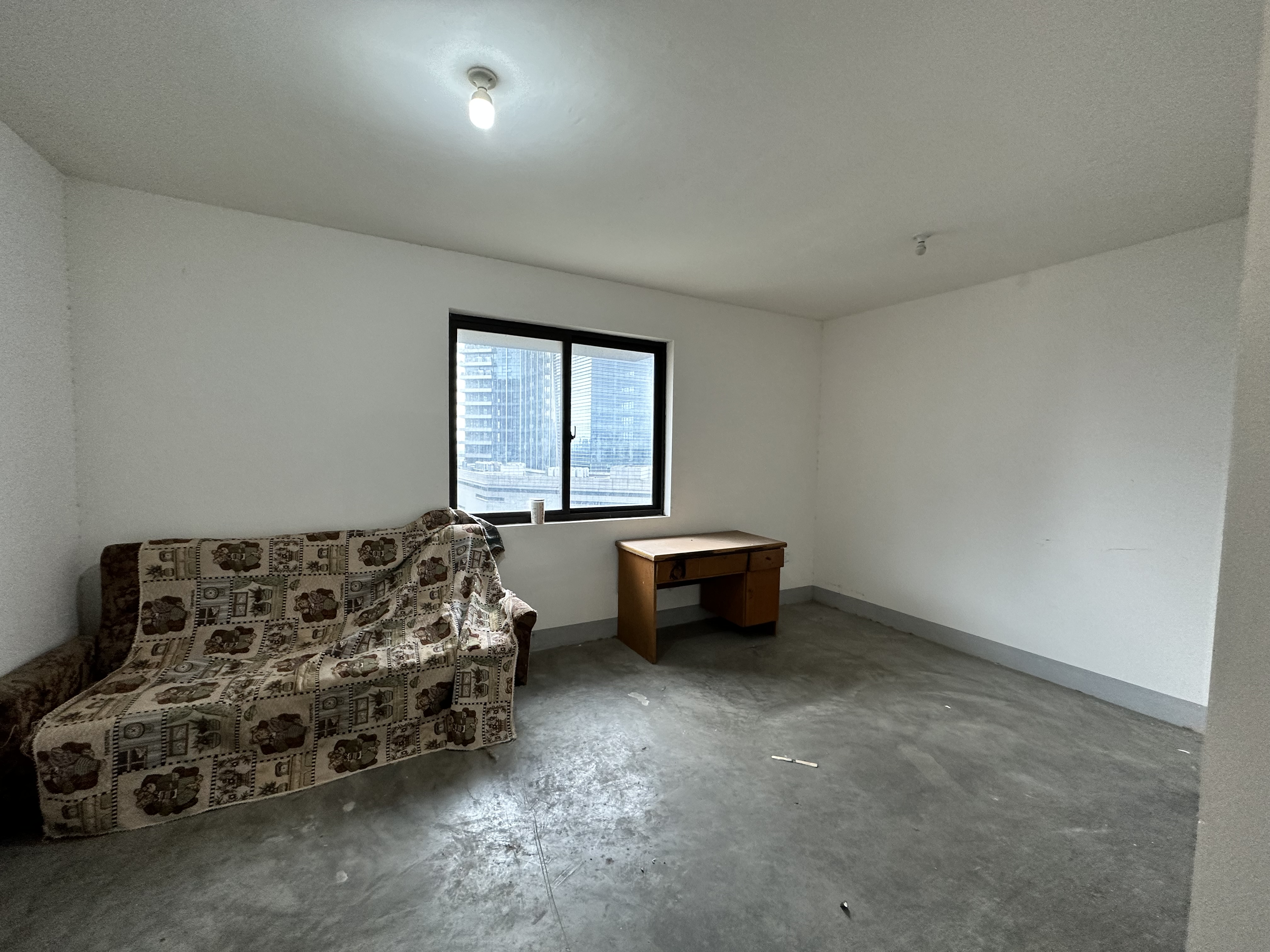 紫东南苑北区 2室1厅1卫 94.67m²