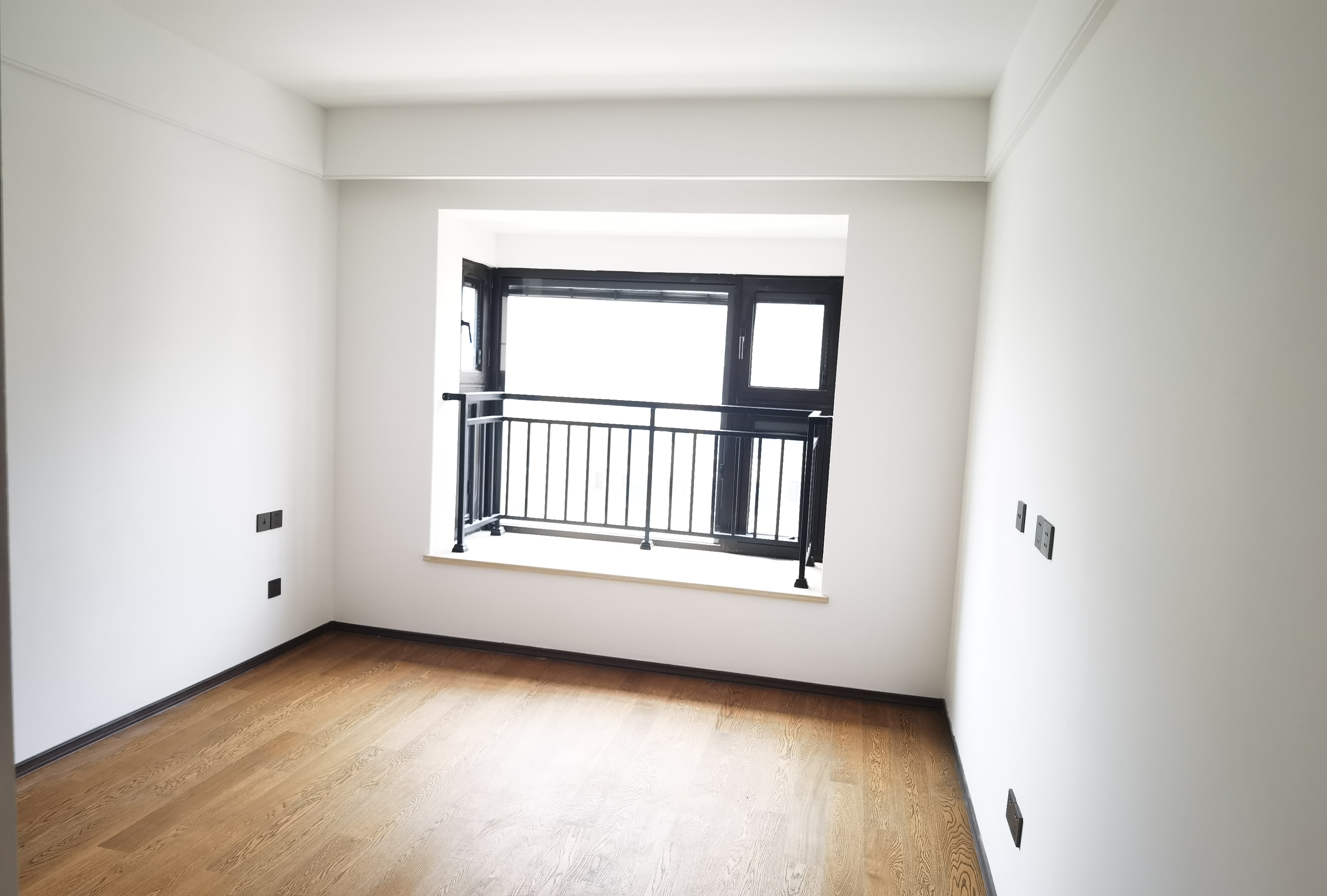 春风南岸东园 4室2厅2卫 136.14m&sup2;