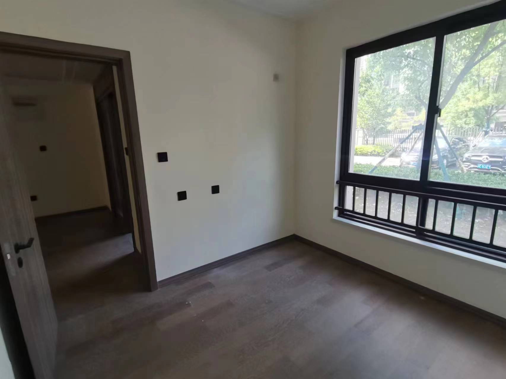 湖山源著 3室2厅1卫 97.50m&sup2;
