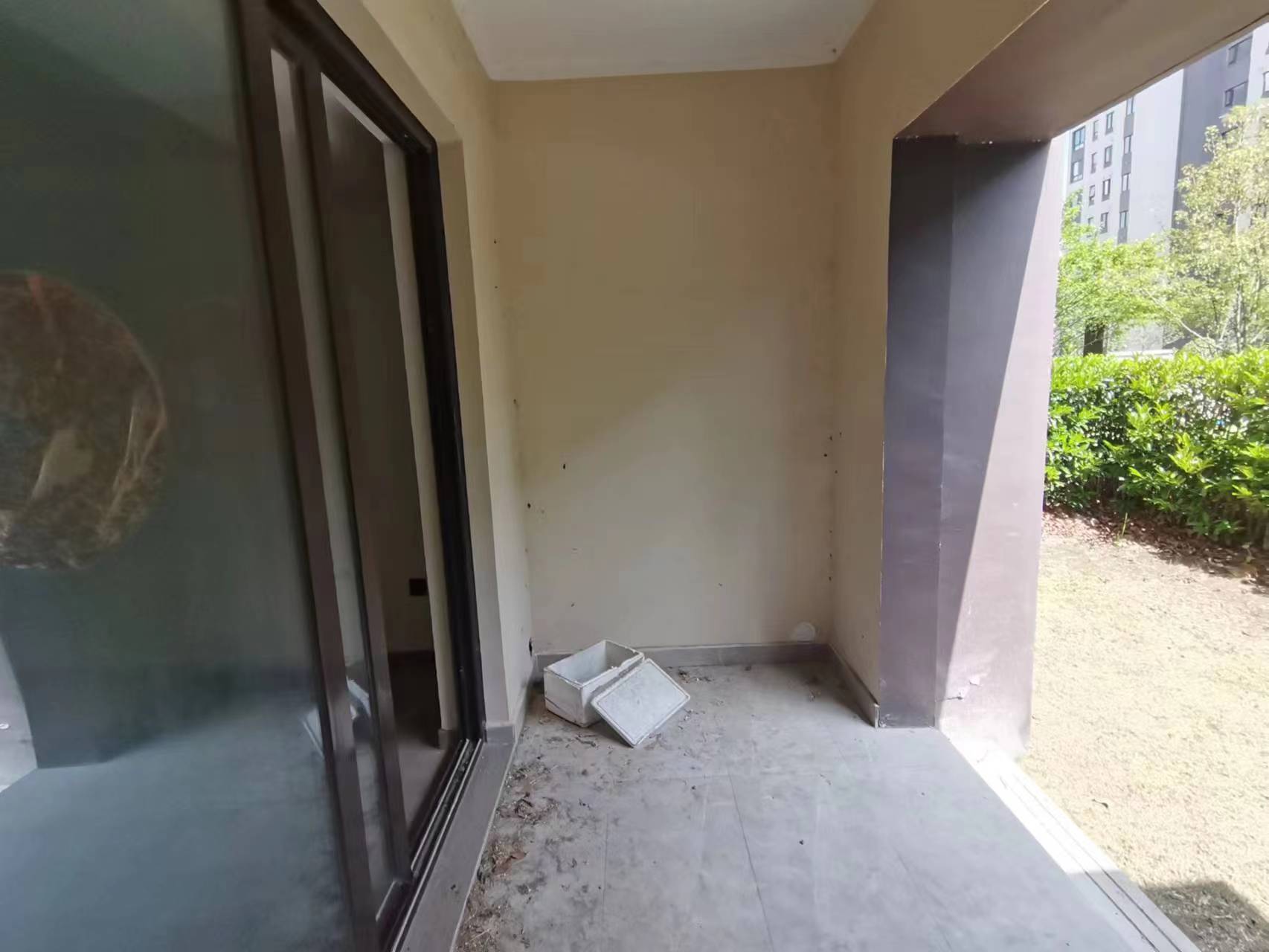 湖山源著 3室2厅1卫 97.50m&sup2;