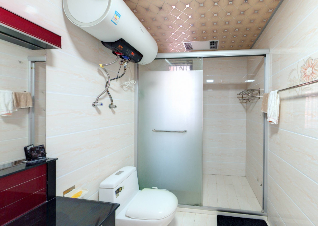 东大俪鑫 3室2厅1卫 129m&sup2;