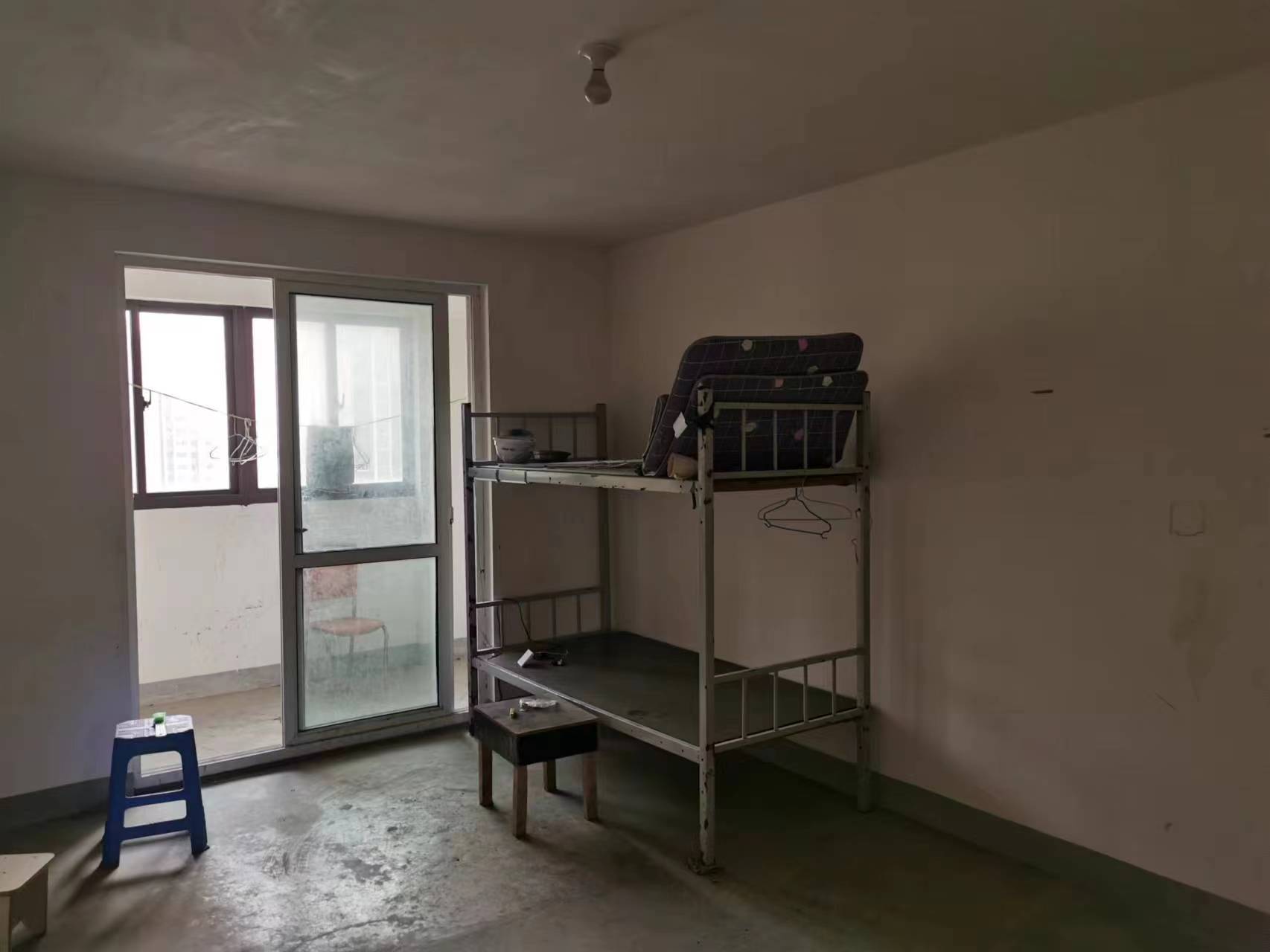 江景苑小区 3室2厅2卫 134m&sup2;