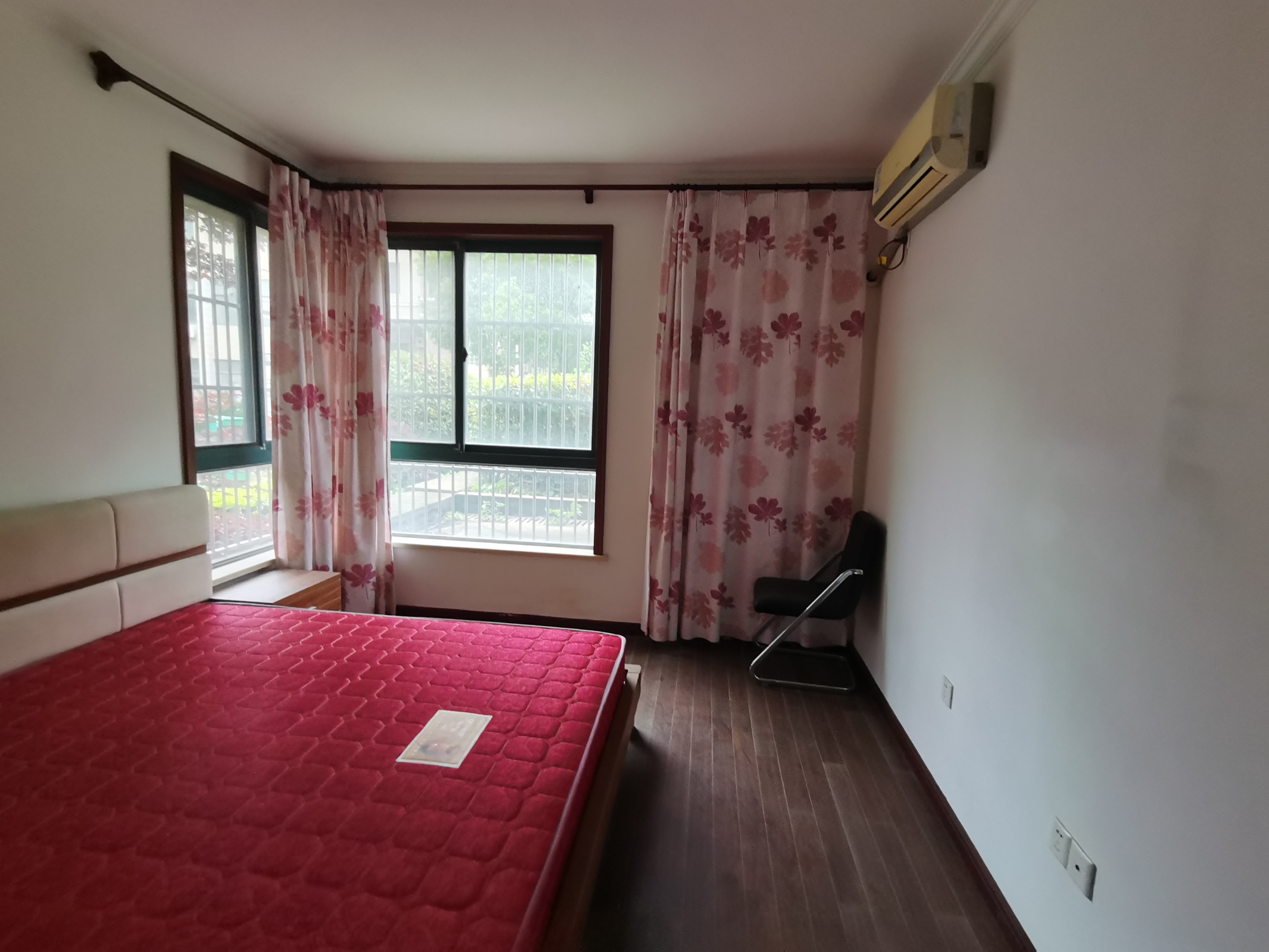 金和家园 3室2厅2卫 134m&sup2;