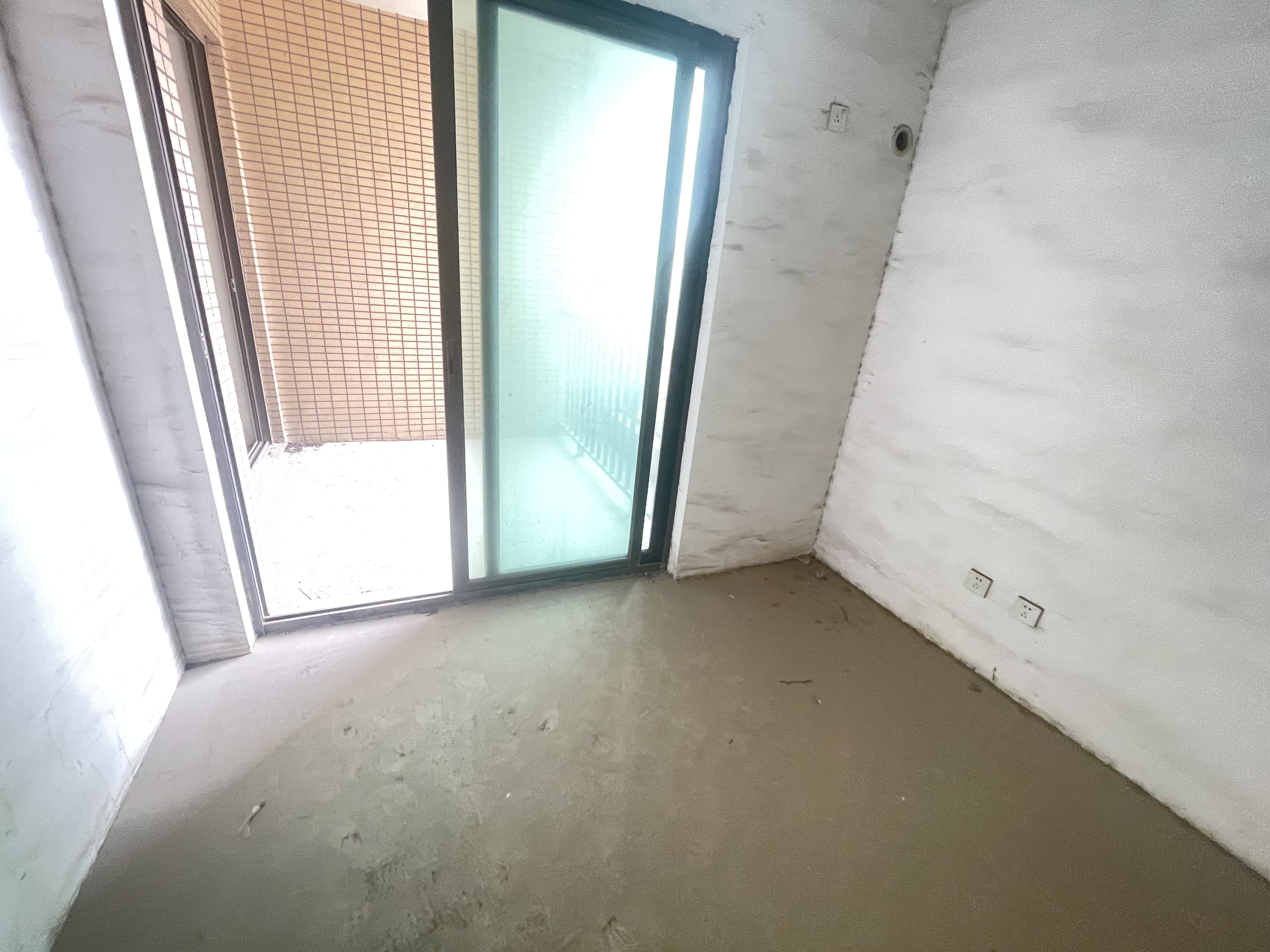 德诚&middot;翰景园 3室2厅1卫 113.19m&sup2;