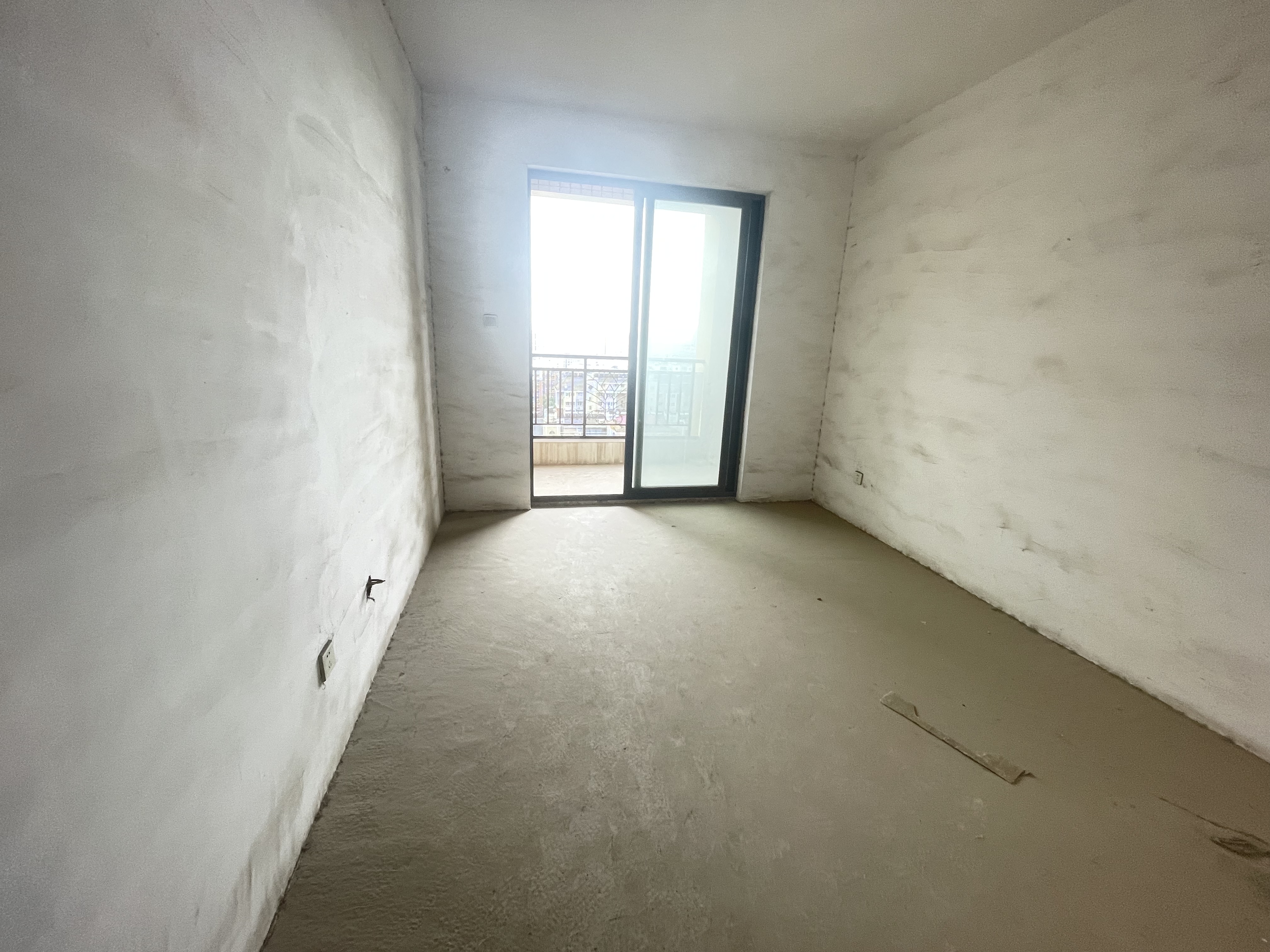 德诚&middot;翰景园 3室2厅1卫 113.19m&sup2;