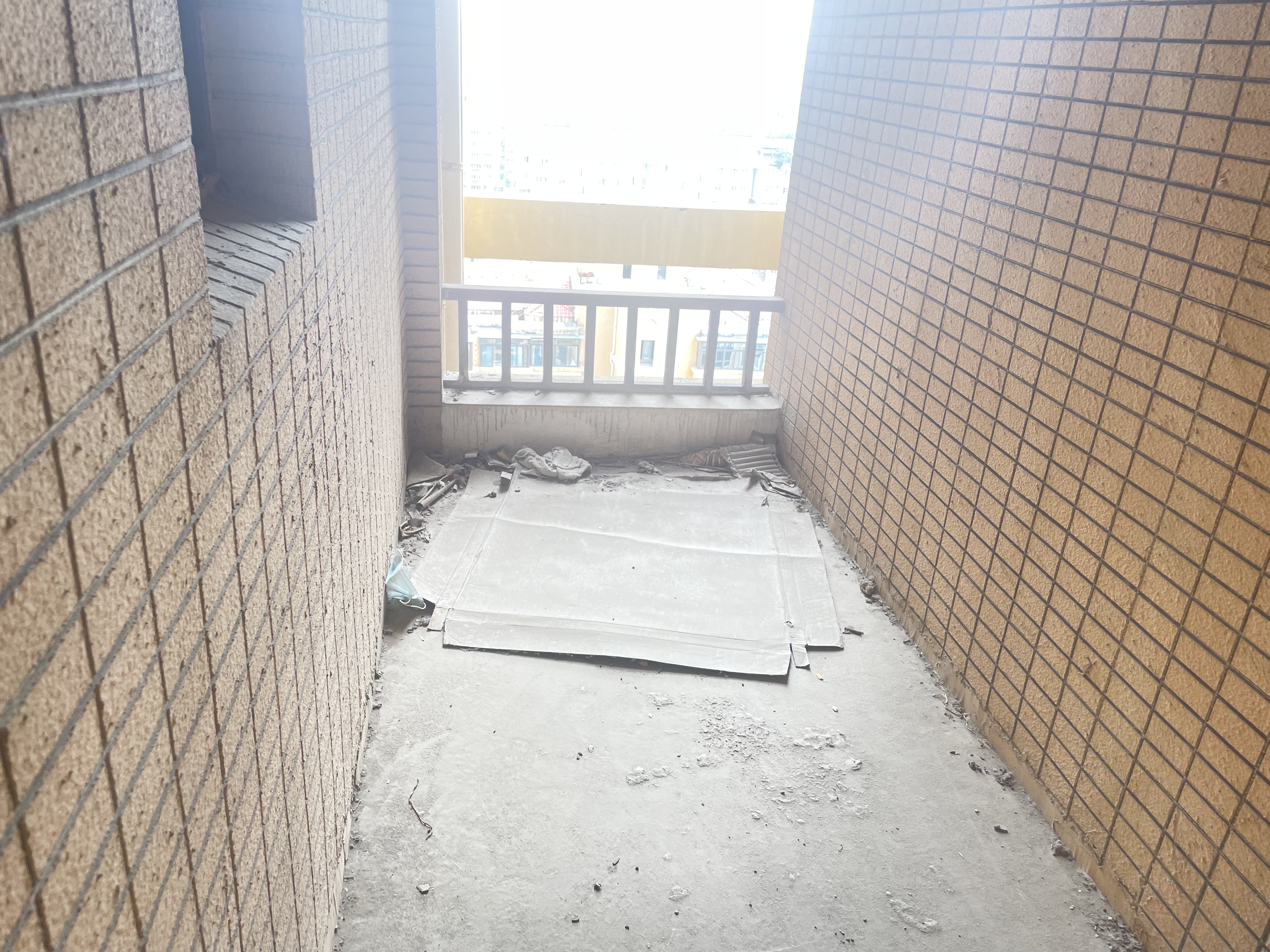 德诚&middot;翰景园 3室2厅1卫 113.19m&sup2;