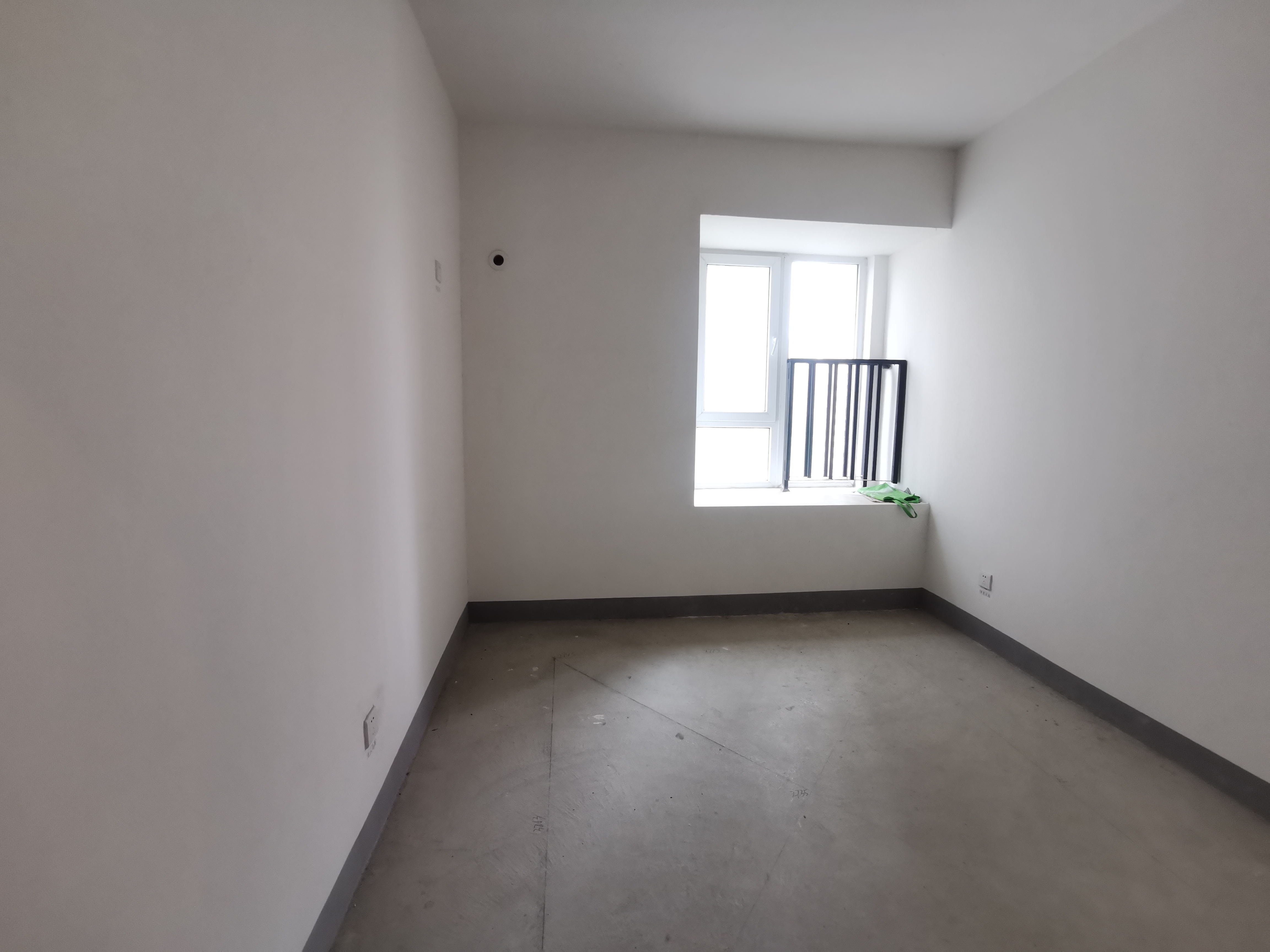 世茂公元 3室2厅1卫 89m&sup2;