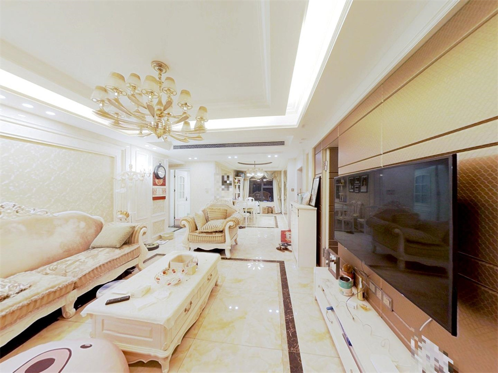 万达华府 4室2厅2卫 142.7m&sup2;