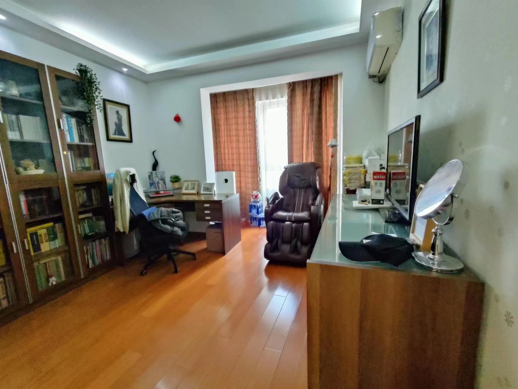 玖珑城 4室2厅2卫 198m&sup2;