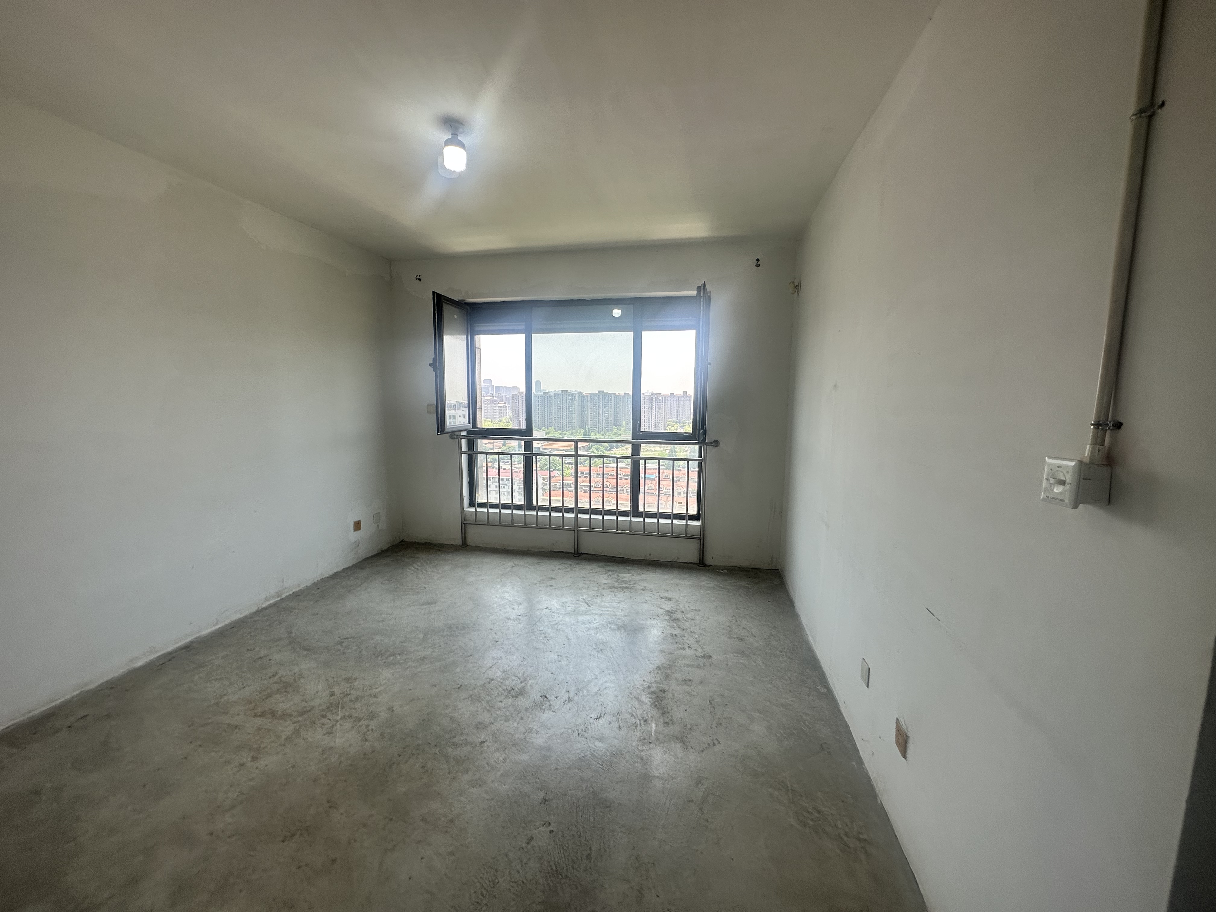 苏建名都城 3室2厅2卫 136.19m&sup2;