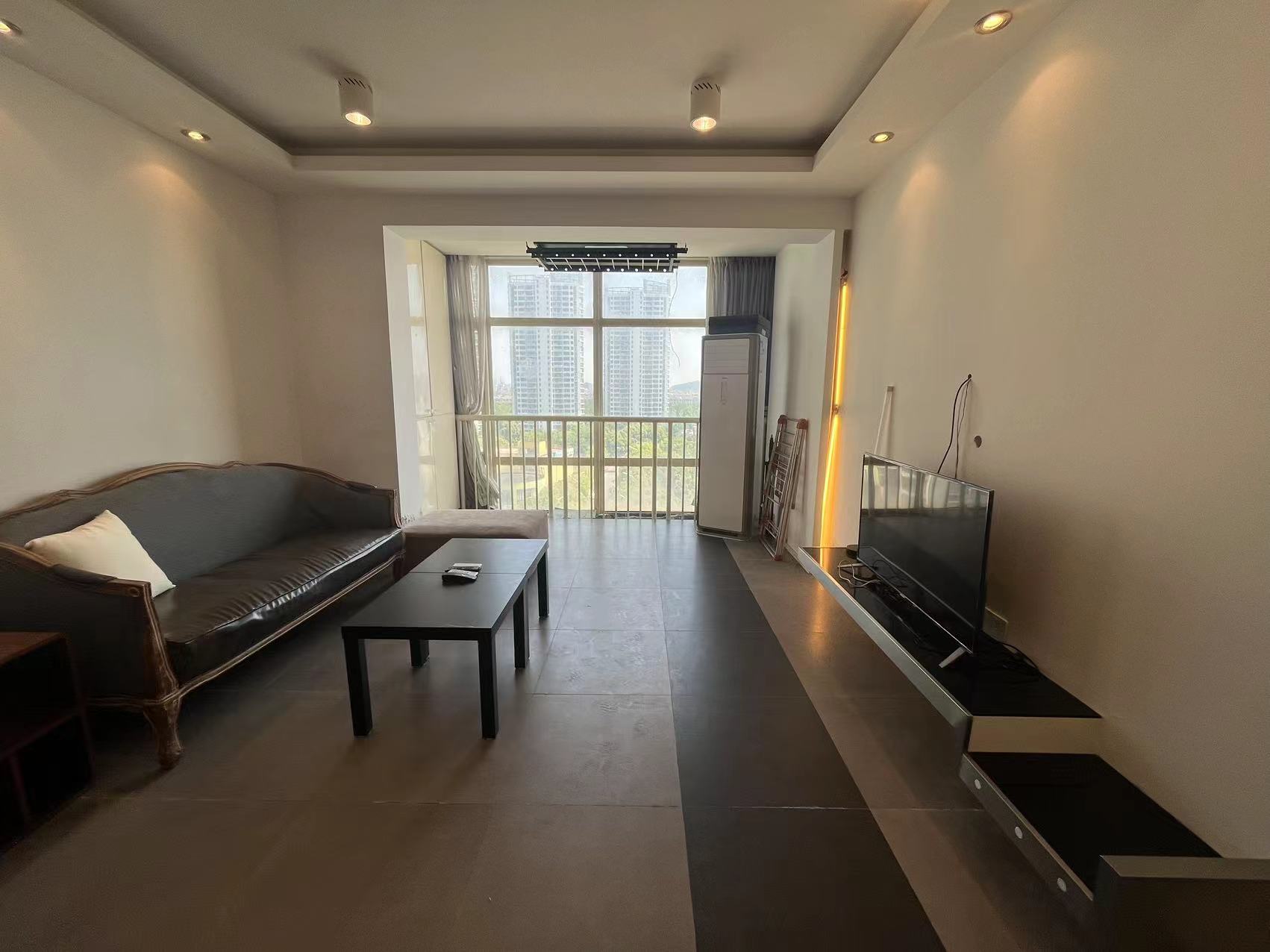 中南世纪城南区 1室1厅1卫 83.84m&sup2;