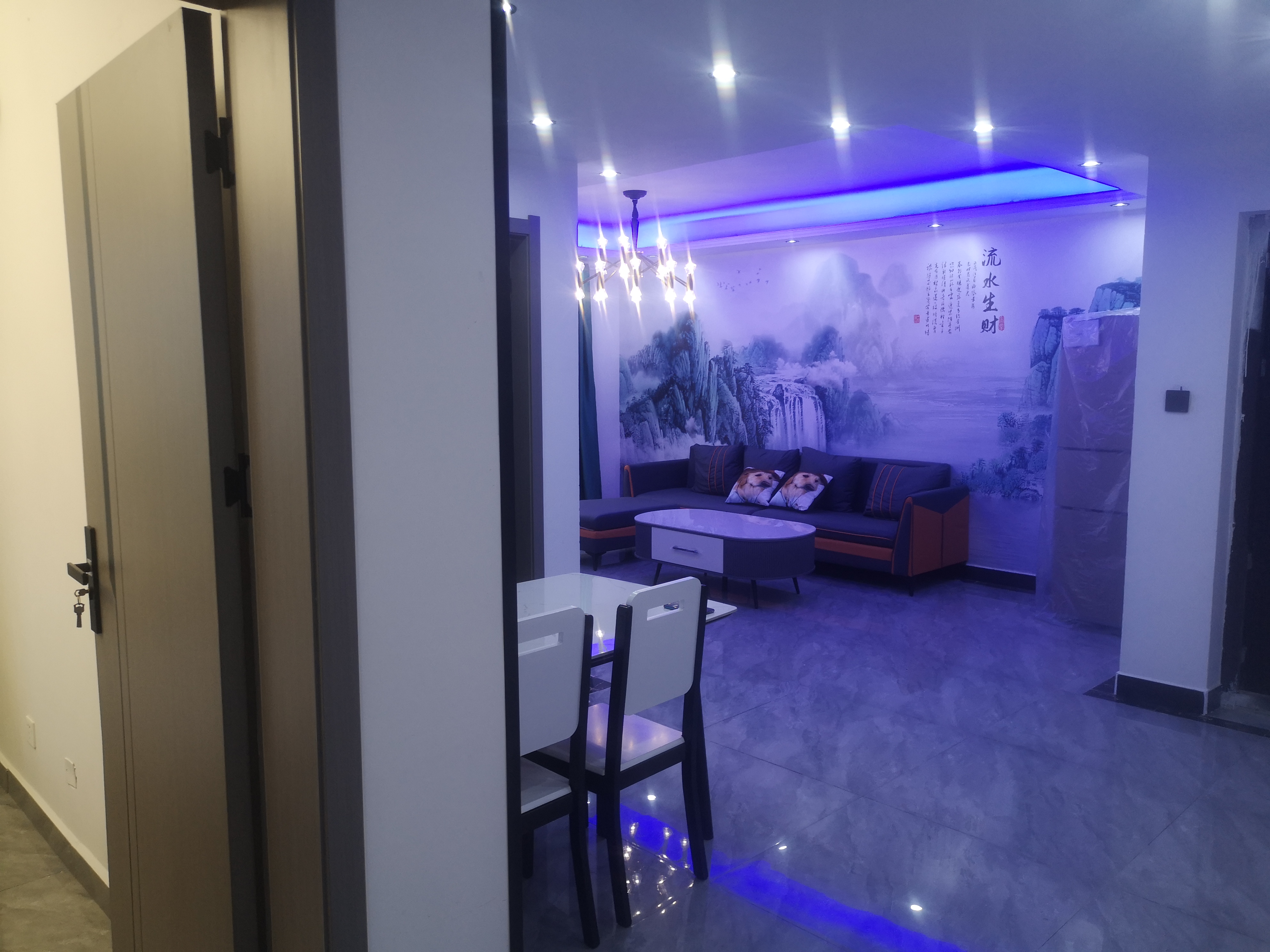 炜赋花苑 2室2厅1卫 91m&sup2;