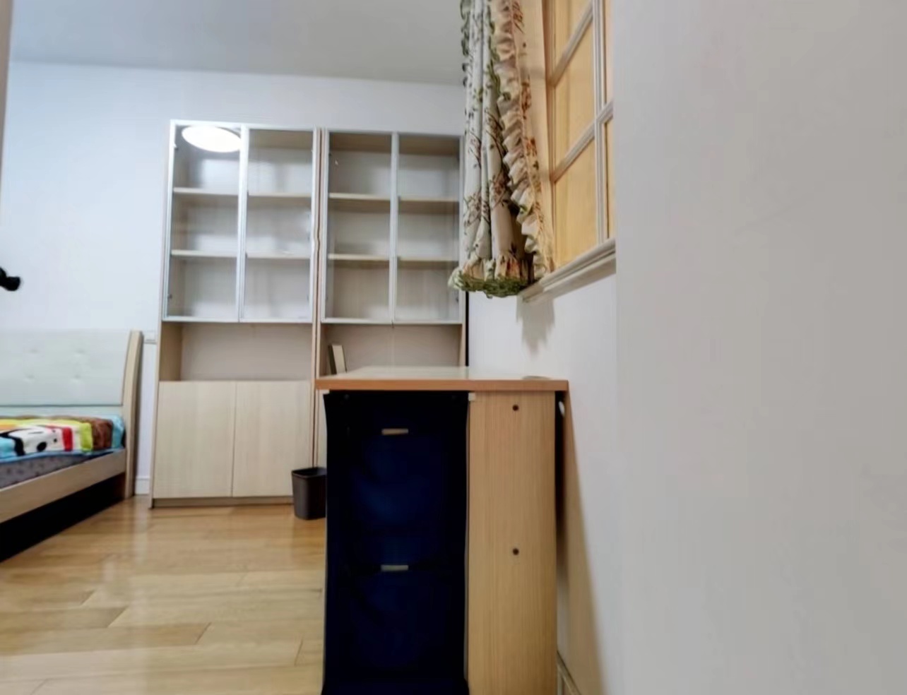 濠滨花园 2室2厅1卫 98m&sup2;