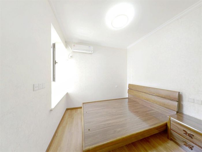 华强城 2室2厅1卫 86m&sup2;