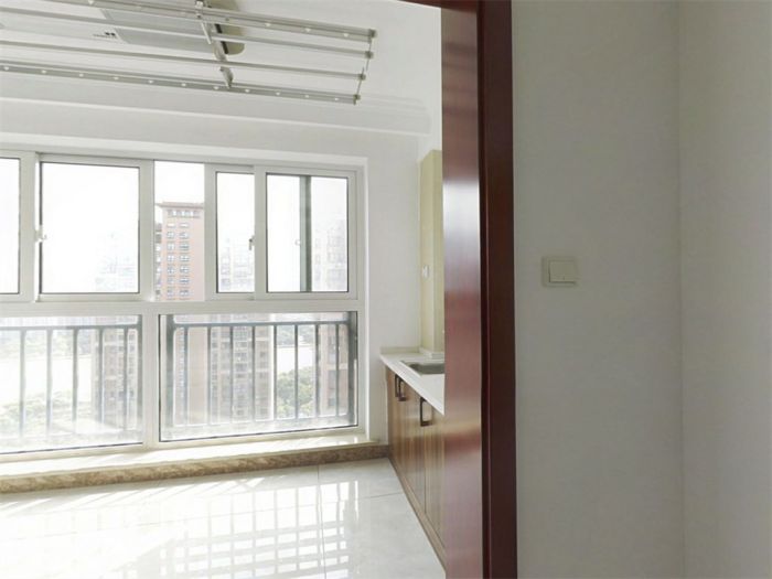 华强城 2室2厅1卫 86m&sup2;