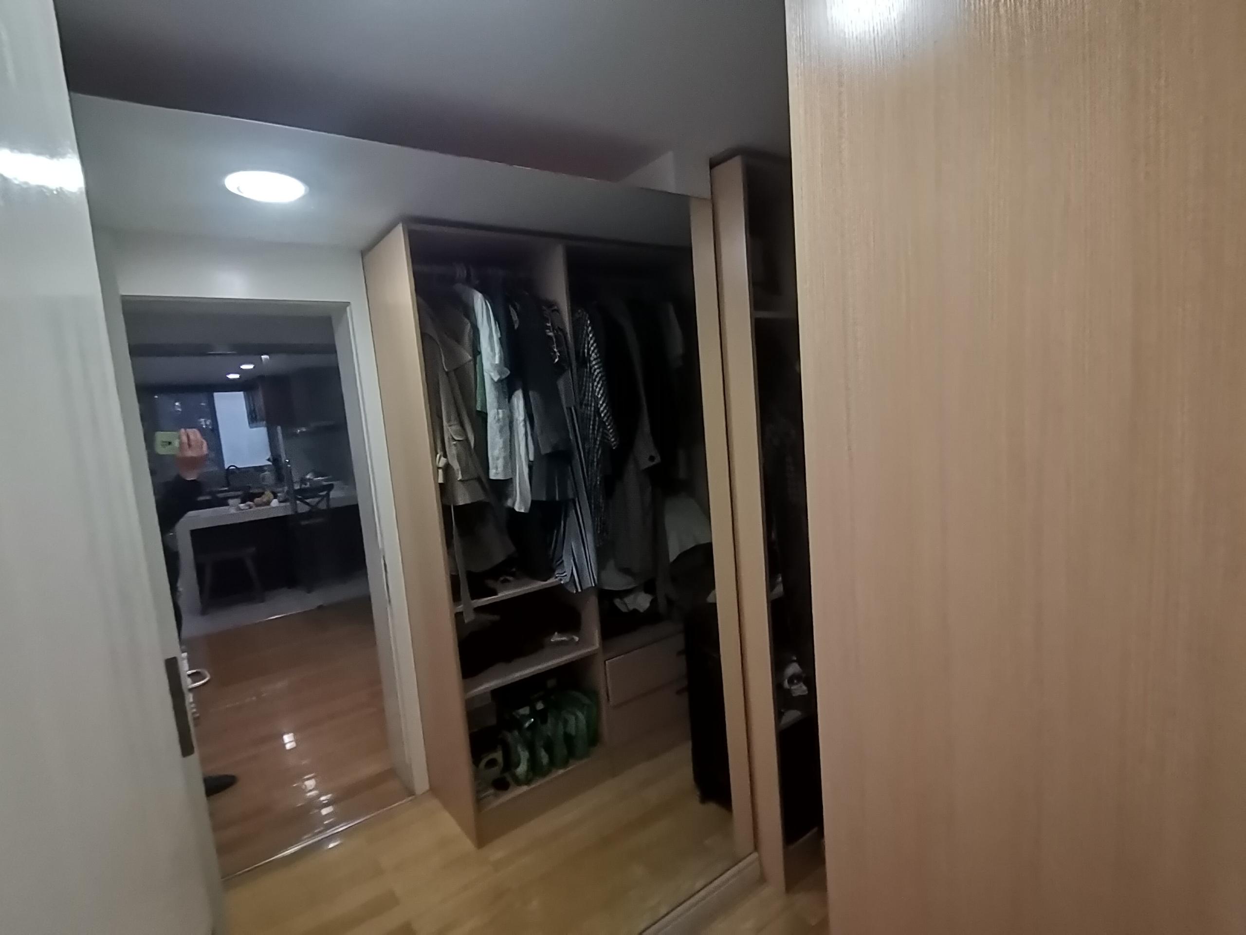 中南俪园 4室2厅2卫 157.00m&sup2;