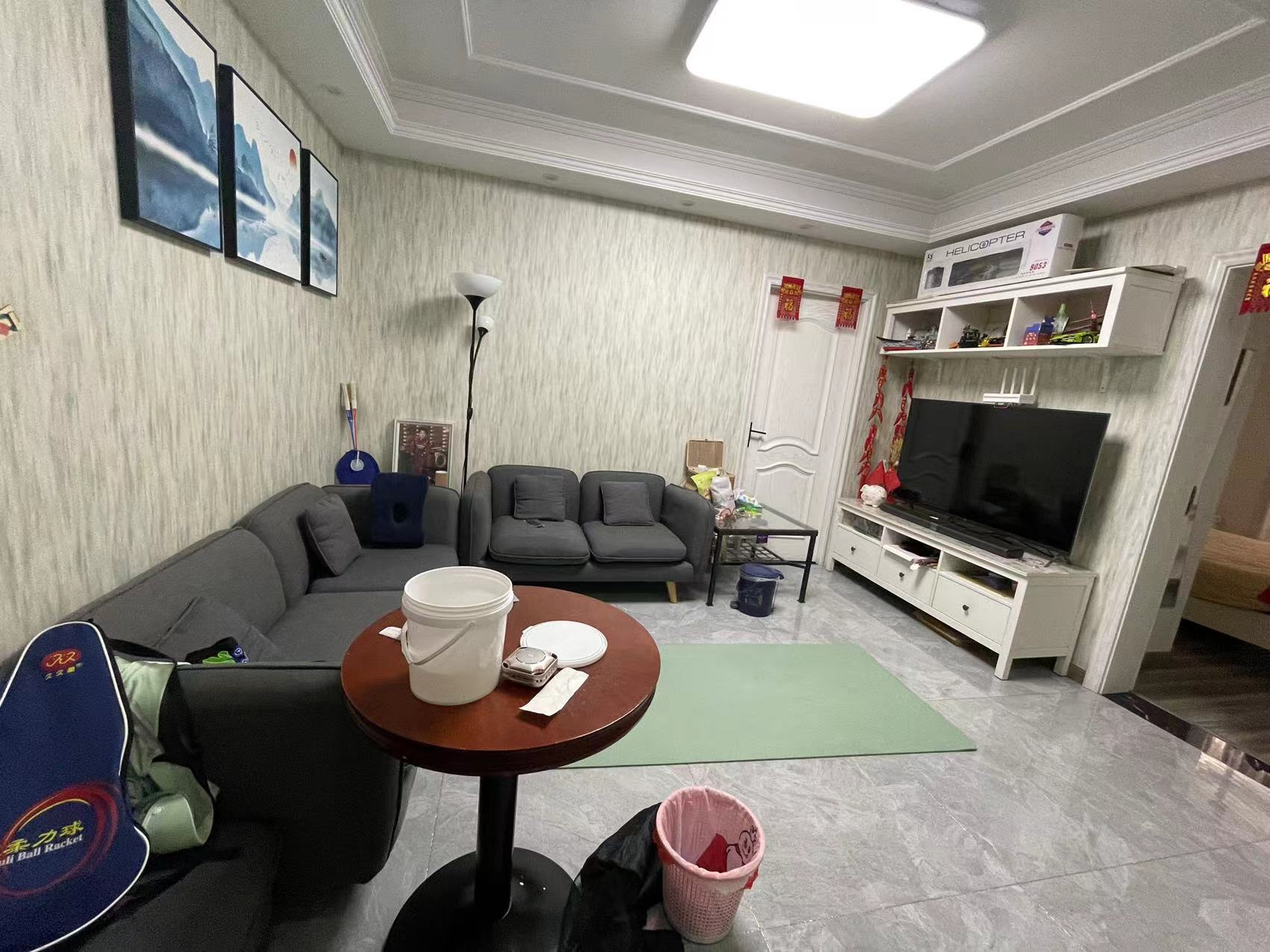 颐景苑 3室2厅1卫 96m&sup2;