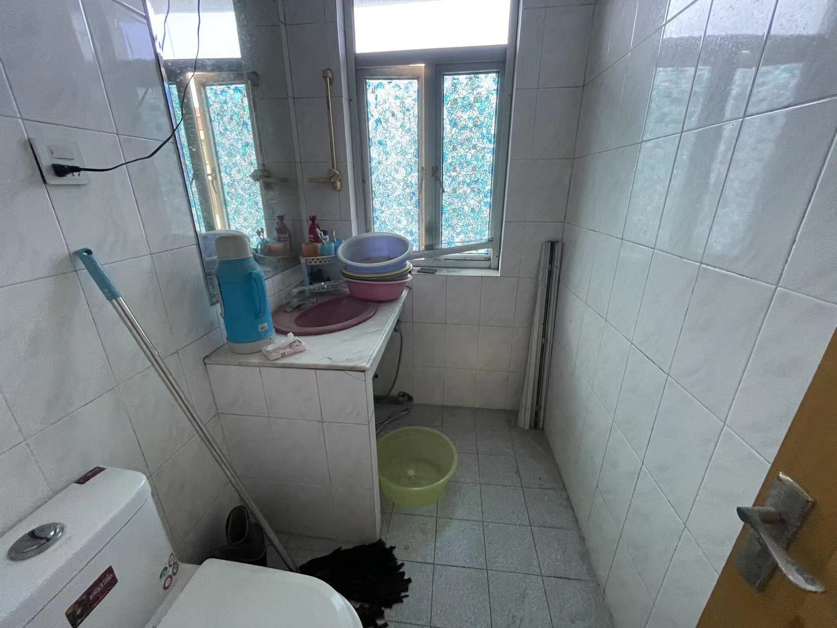 光明南村 3室1厅1卫 83m&sup2;