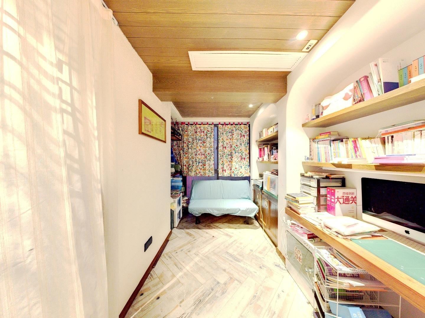 尚海城 3室2厅2卫 131.00m&sup2;