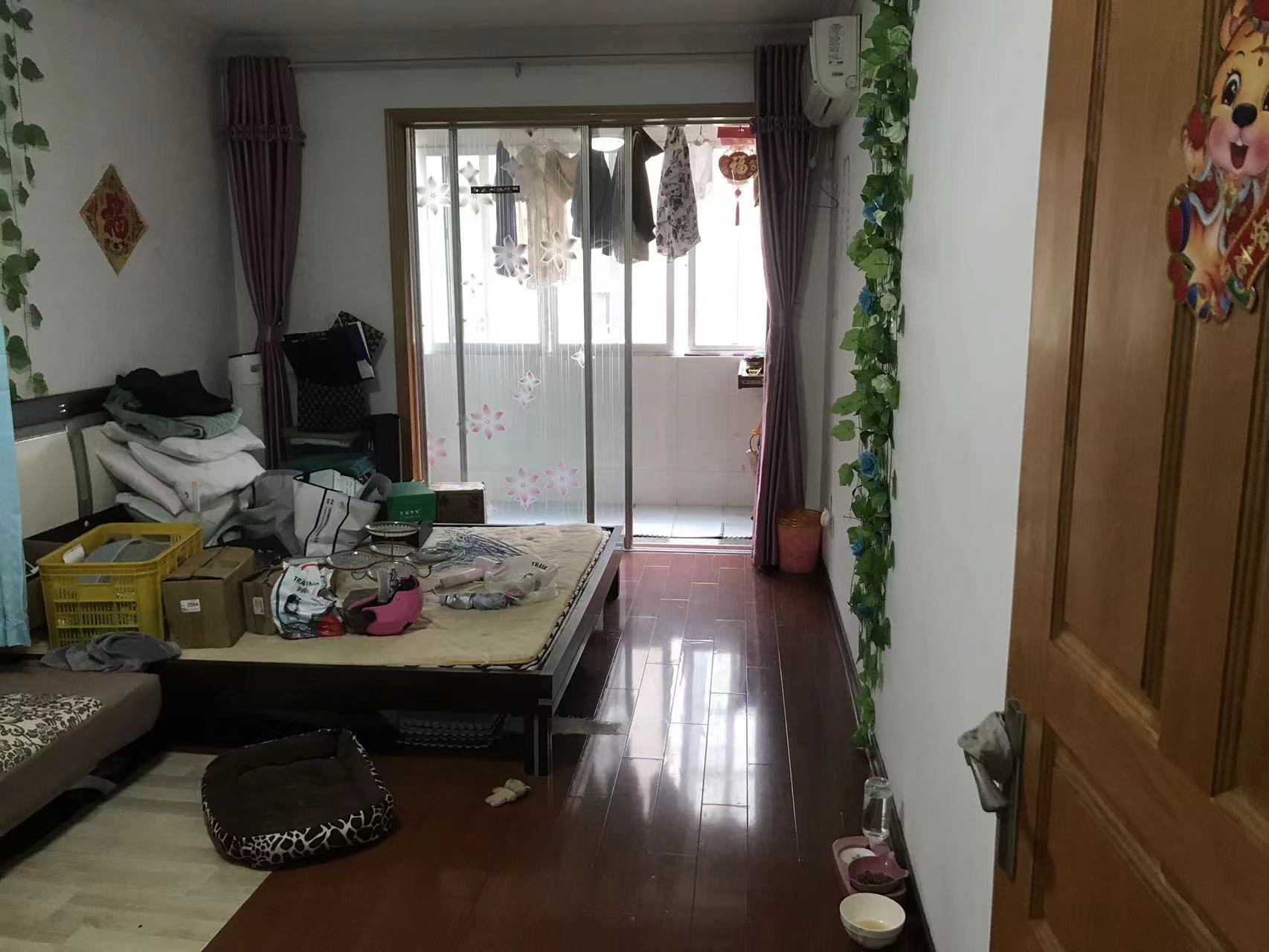 城港新村 2室1厅1卫 65m&sup2;