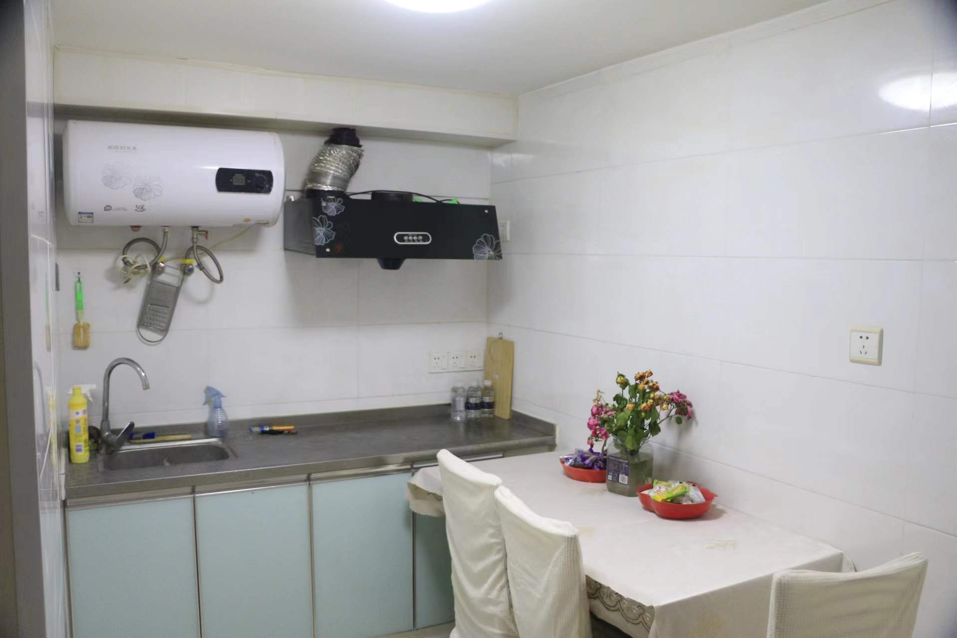 华都商业广场 1室1厅1卫 35m&sup2;