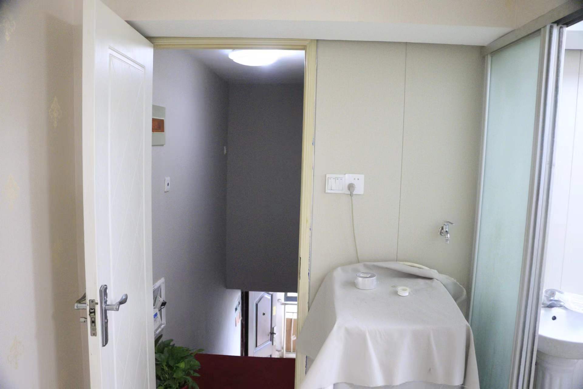 华都商业广场 1室1厅1卫 35m&sup2;