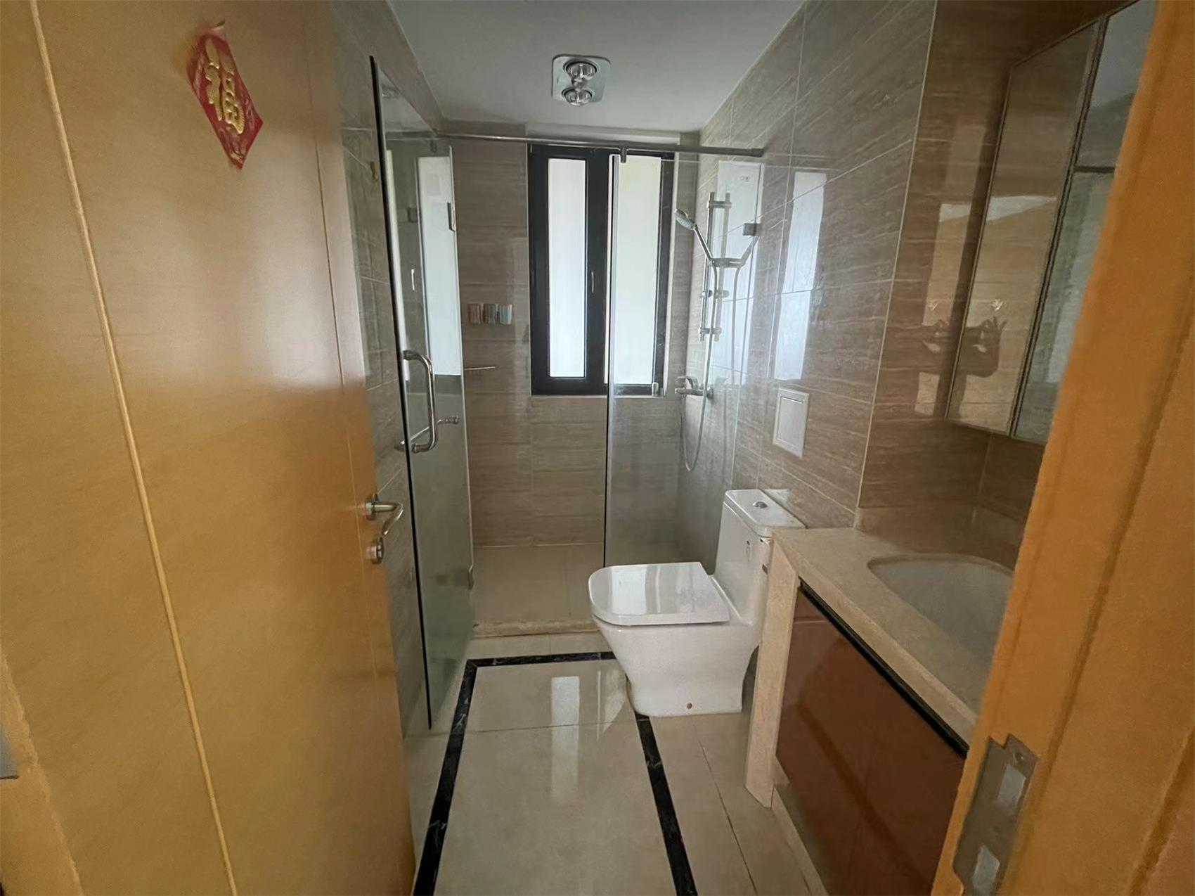 富力院士廷 3室2厅2卫 109m&sup2;