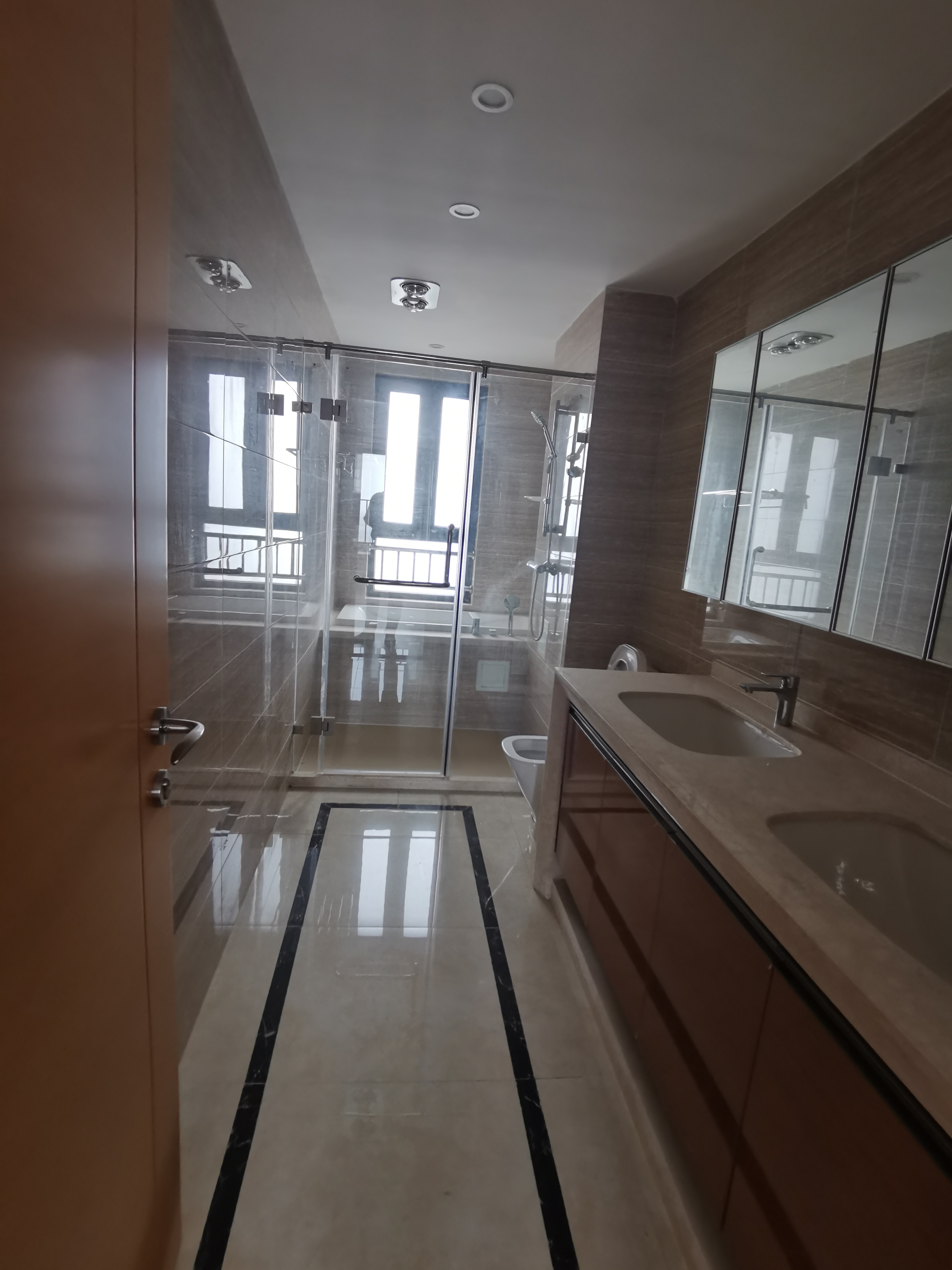 富力院士廷 4室2厅2卫 171m&sup2;