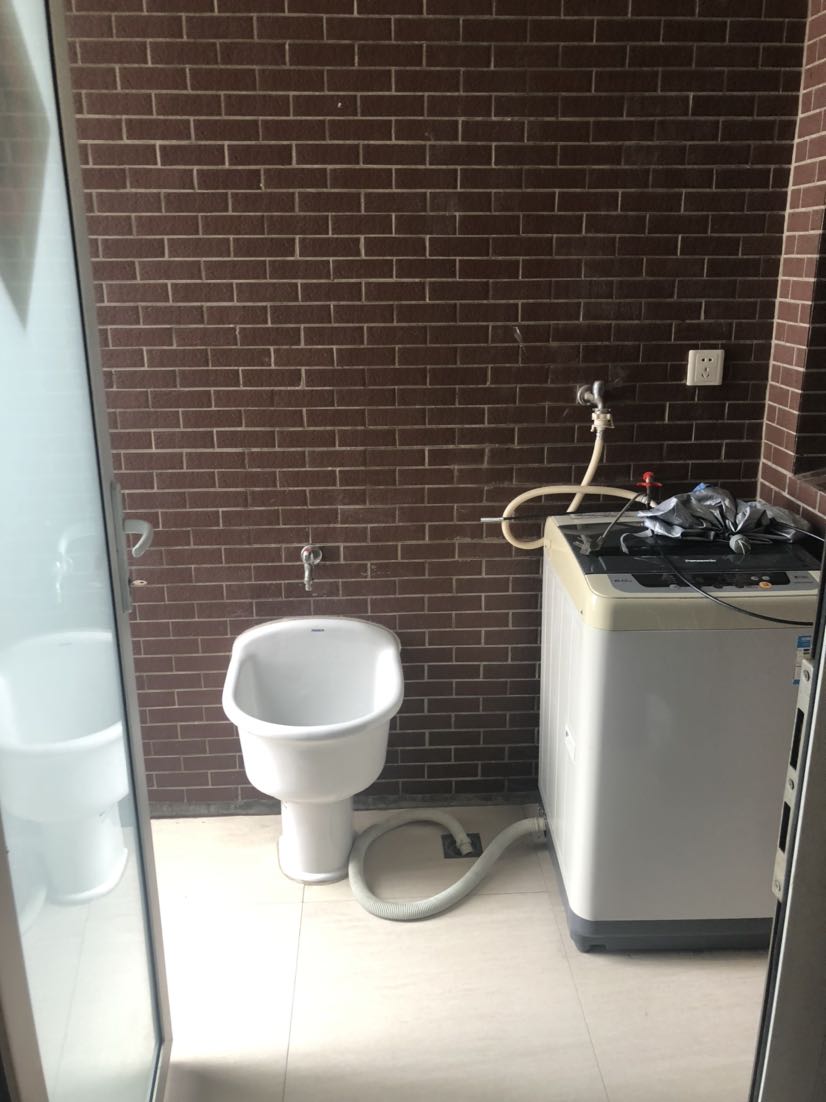 濠南君邑 1室1厅1卫 59m²