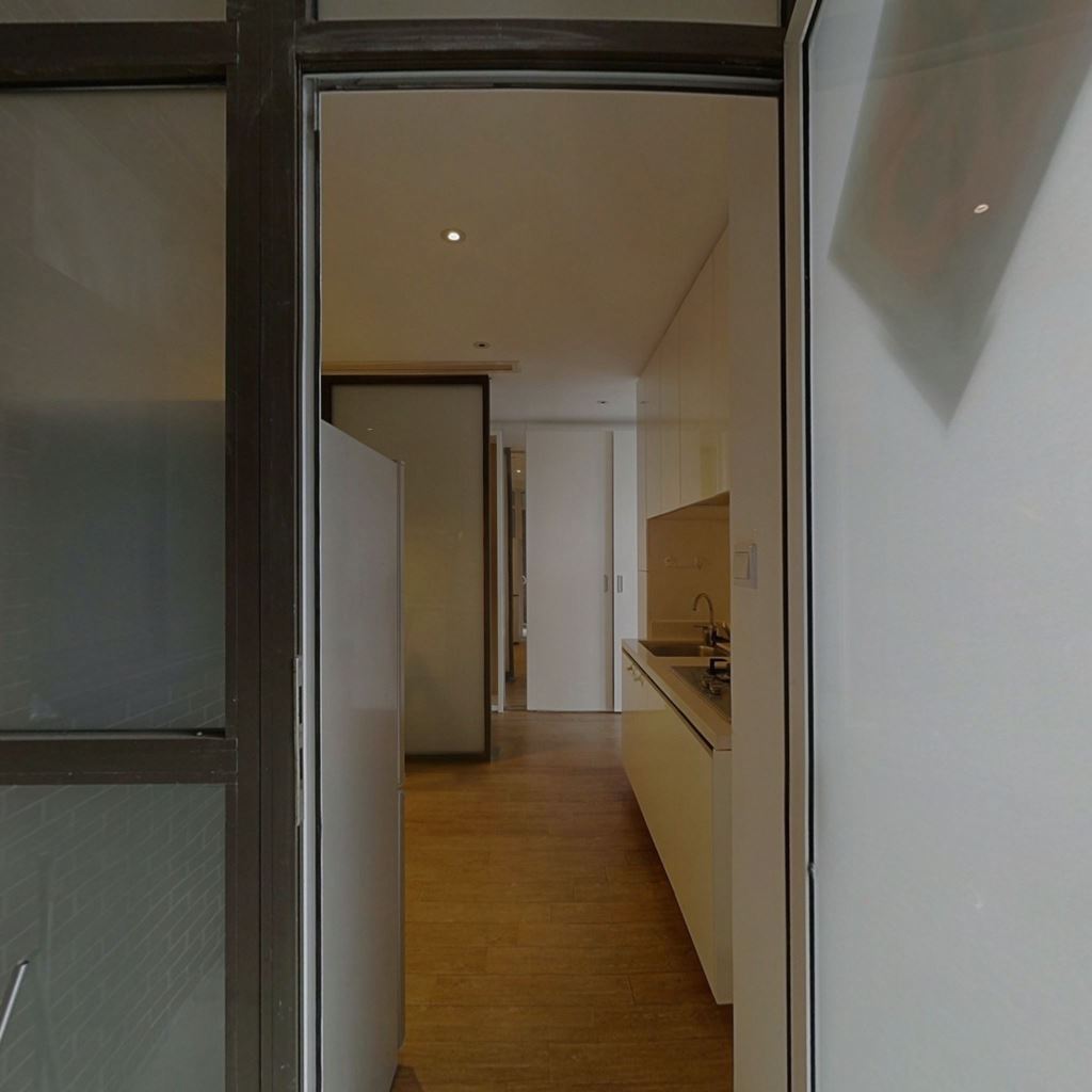 濠南君邑 1室1厅1卫 59m²