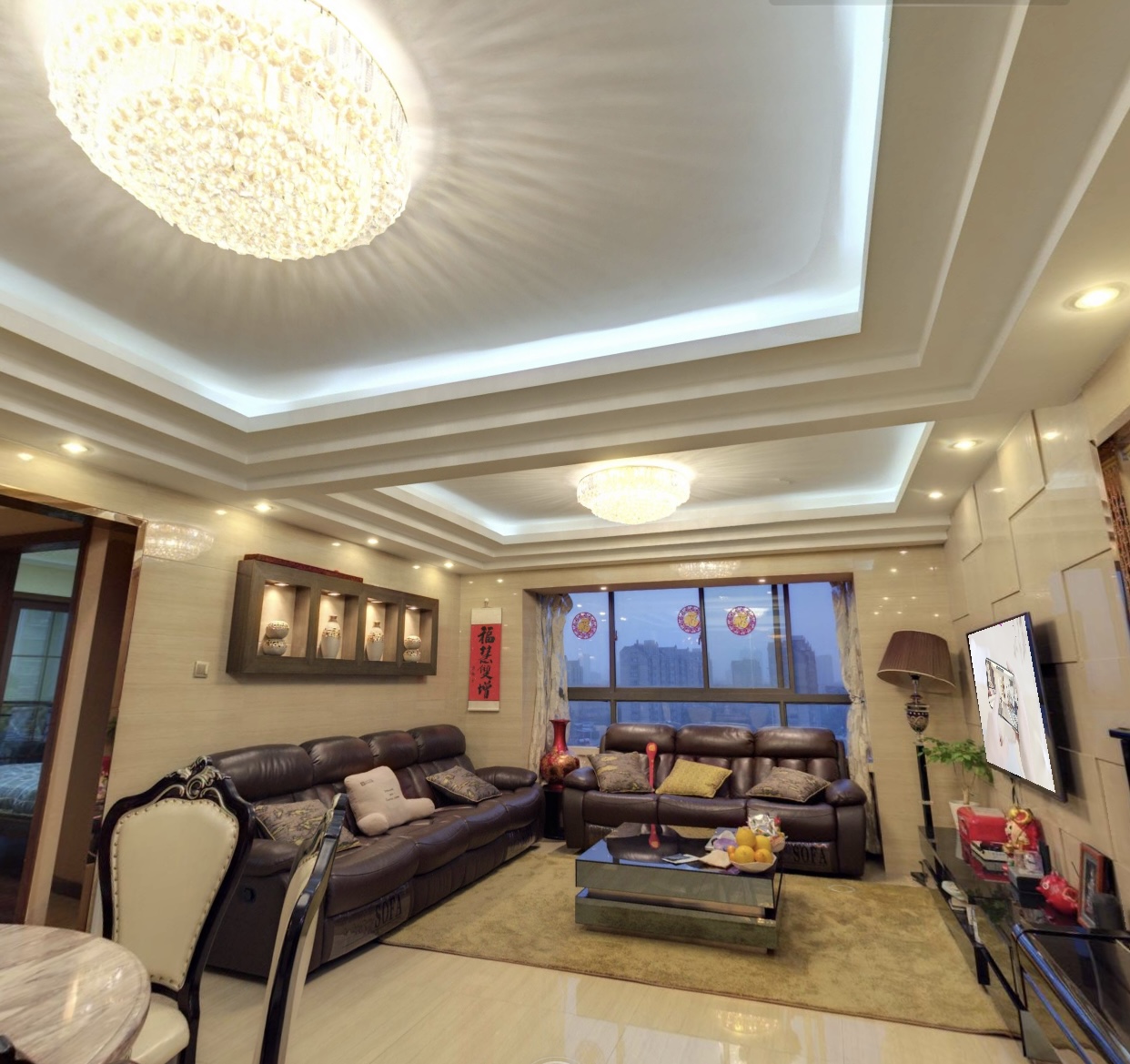 东景新城 3室2厅2卫 135.00m&sup2;