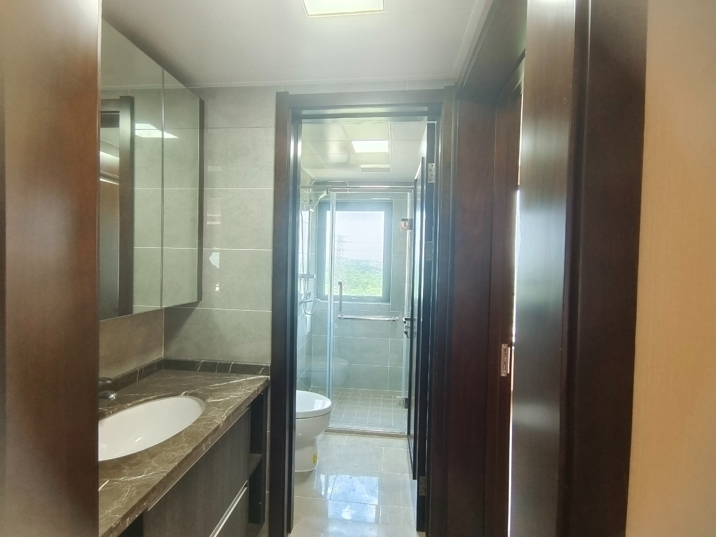 远创樾府 3室2厅2卫 121.9m&sup2;