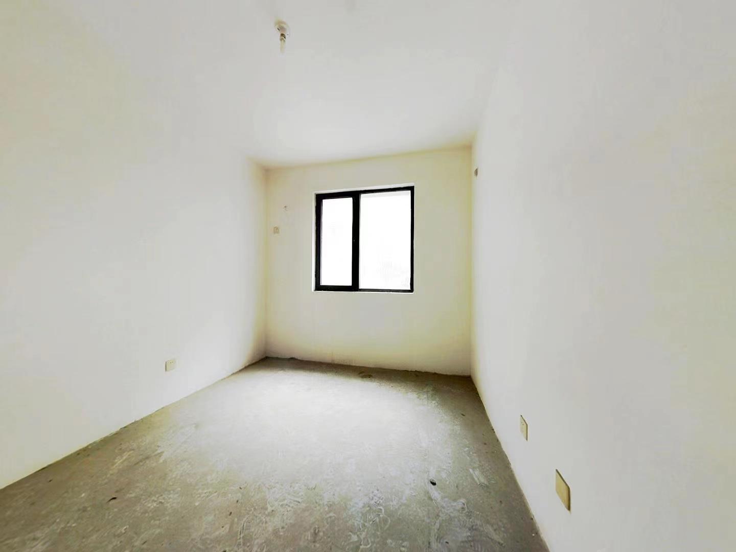 中港城世家 4室2厅2卫 161m&sup2;