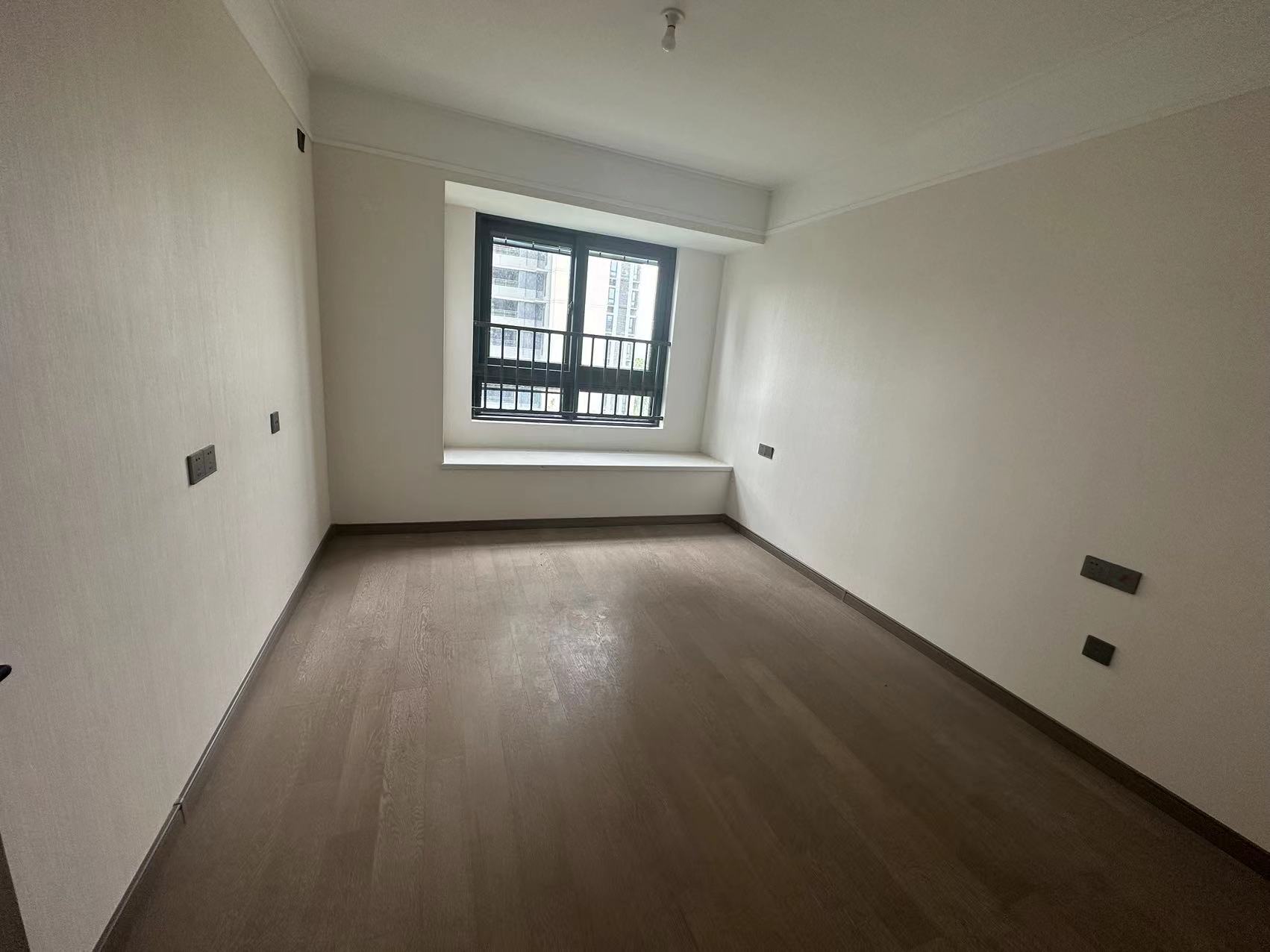 万科时代之光 3室2厅1卫 93.32m&sup2;