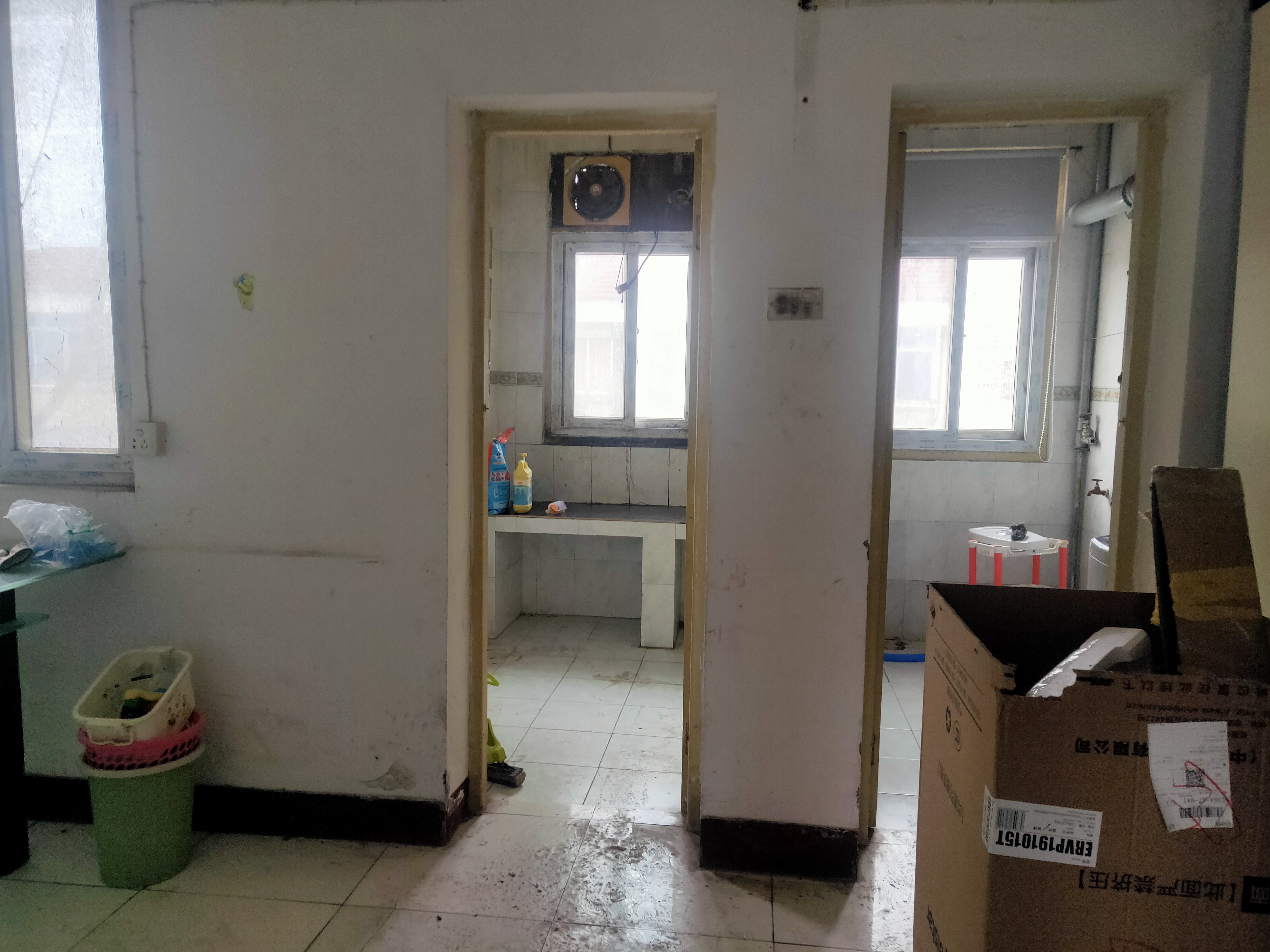 易家桥新村 1室1厅1卫 45.00m&sup2;