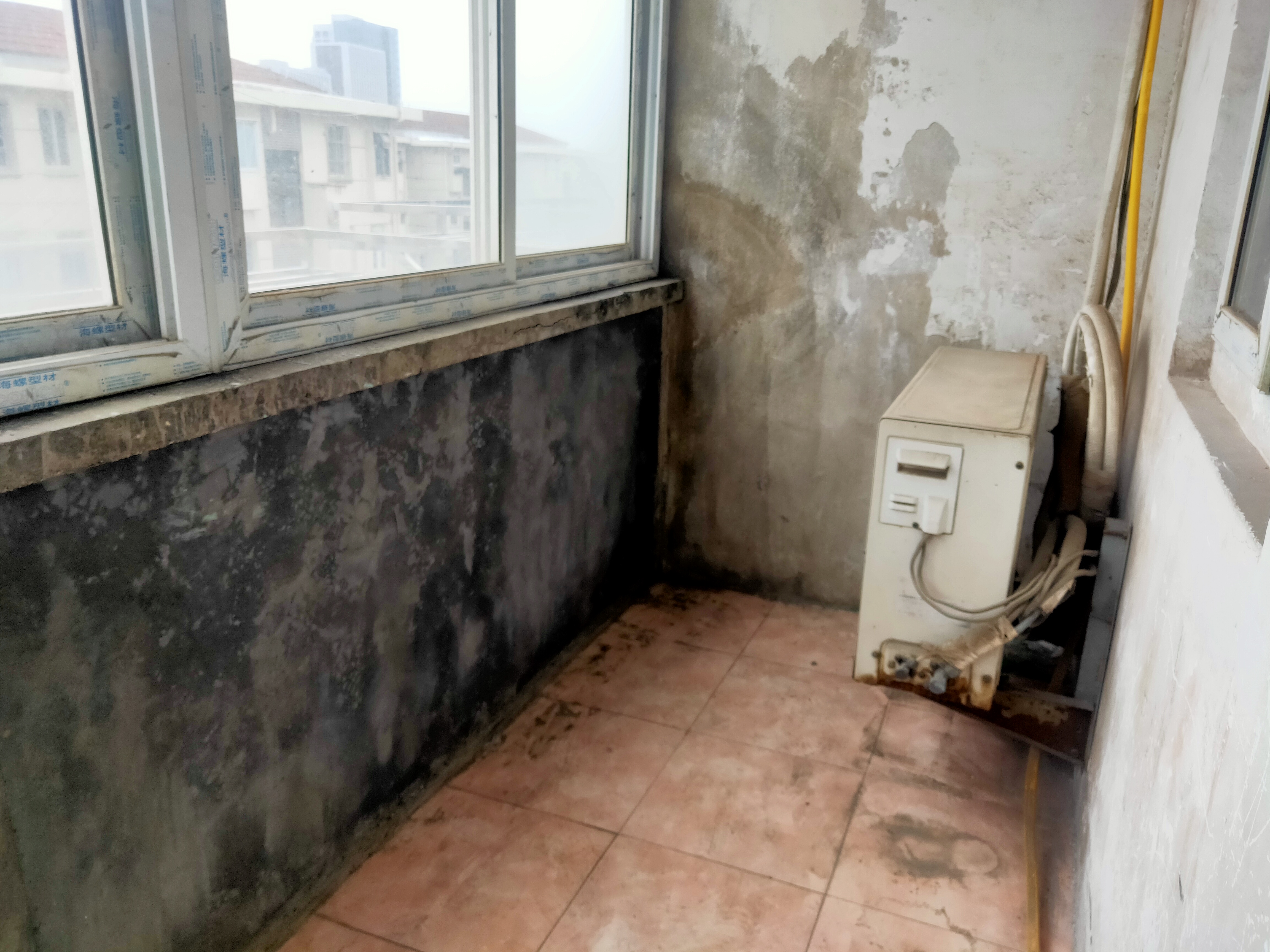 易家桥新村 1室1厅1卫 45.00m&sup2;