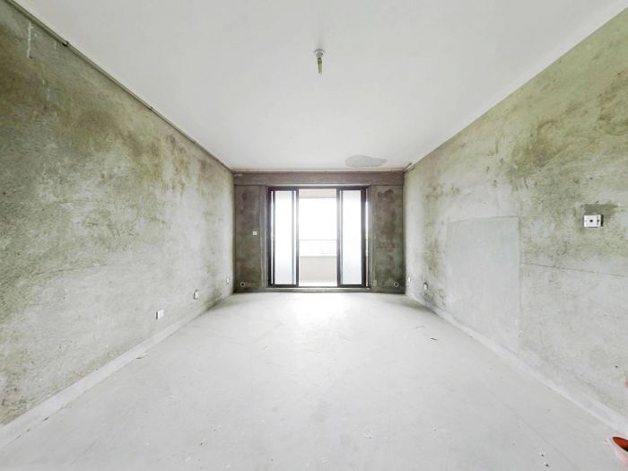 保利香槟国际 4室2厅2卫 150m&sup2;