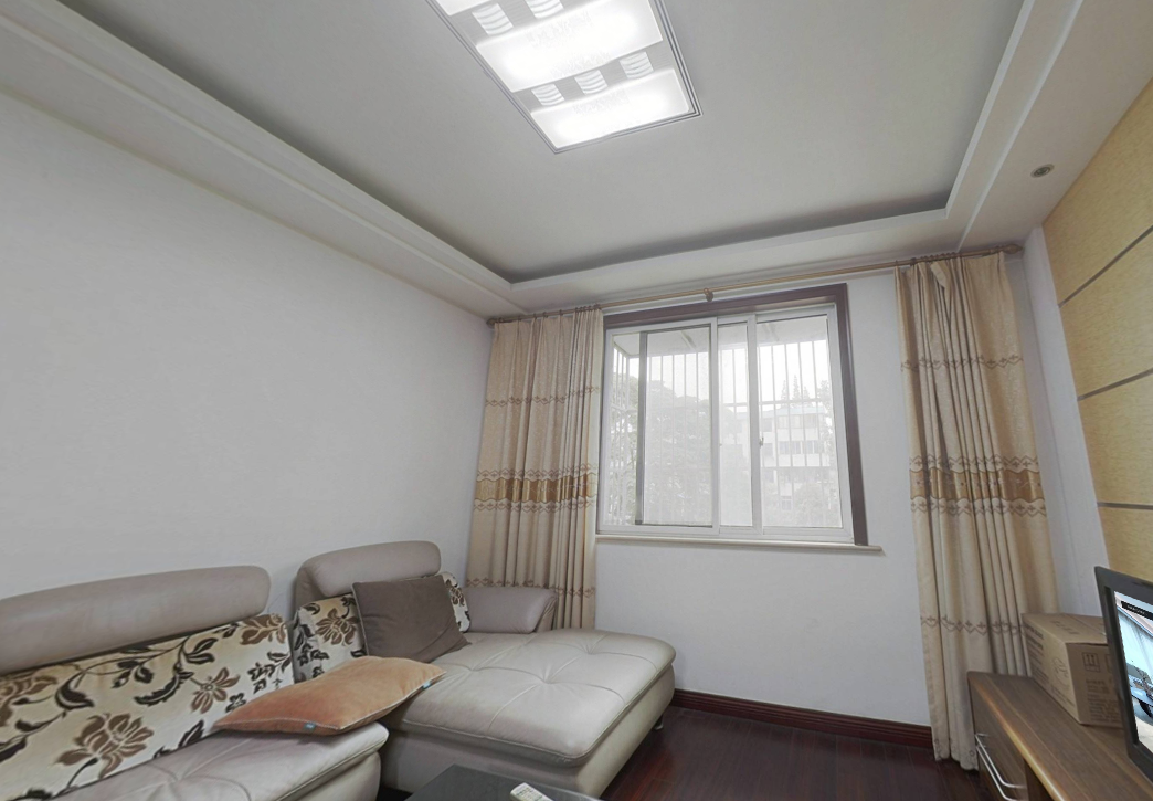 北山花苑 3室2厅2卫 121.47m&sup2;