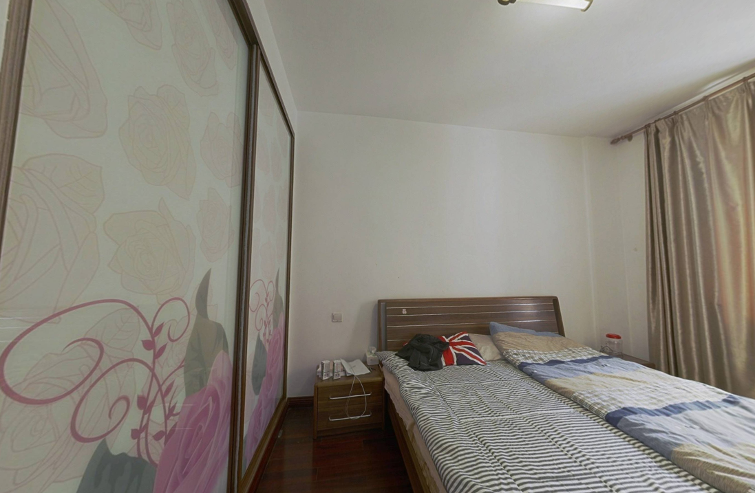 北山花苑 3室2厅2卫 121.47m&sup2;