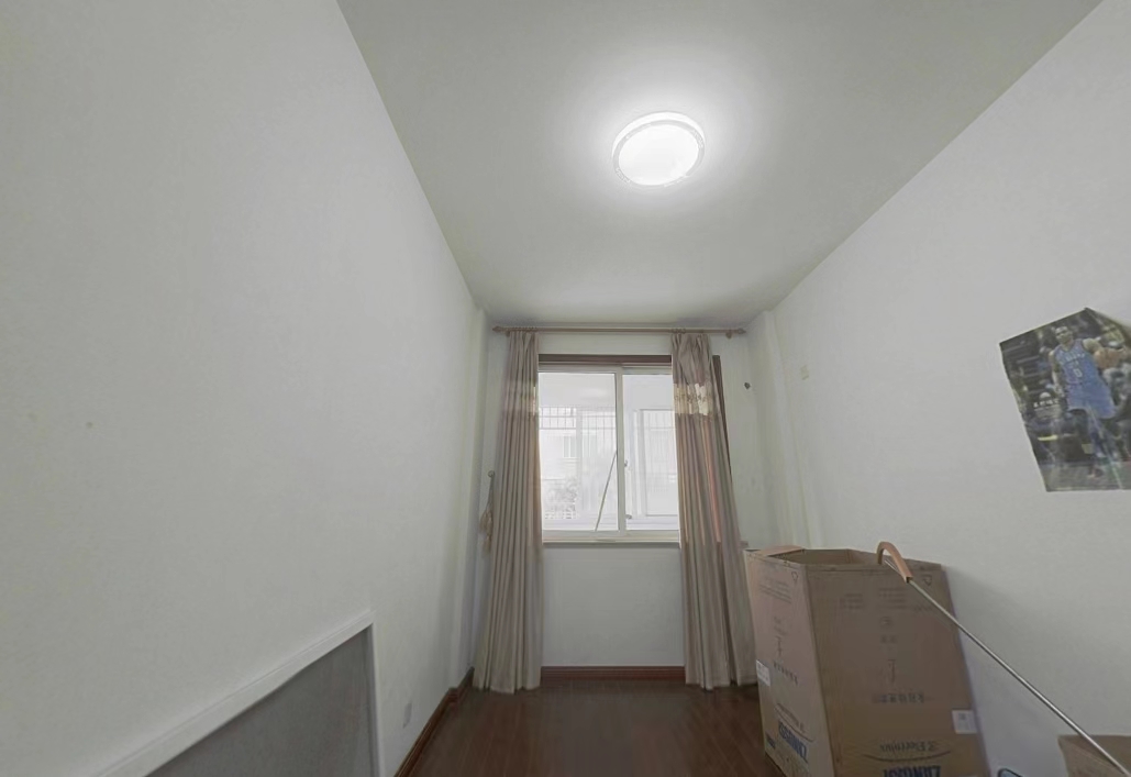 北山花苑 3室2厅2卫 121.47m&sup2;