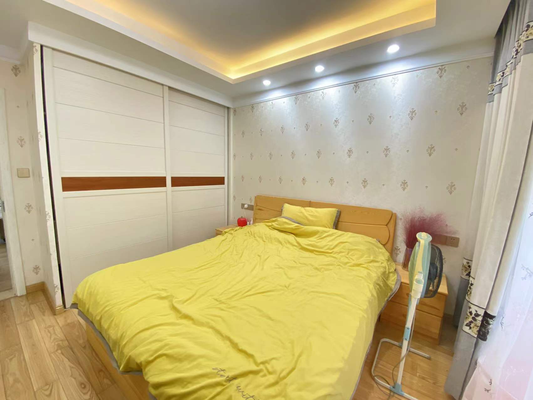 中港城 2室1厅1卫 64m&sup2;