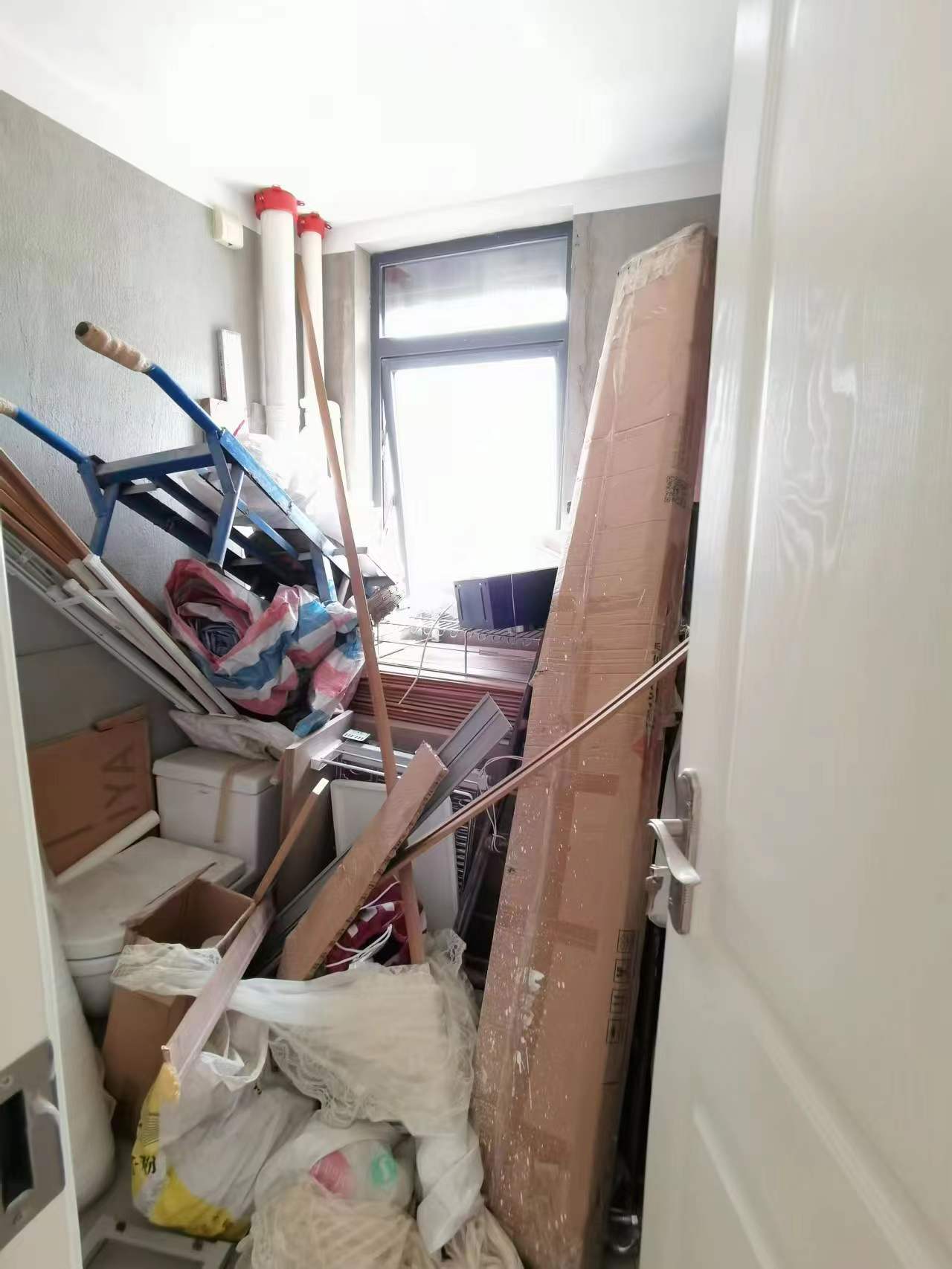 翠园 3室2厅2卫 135m&sup2;
