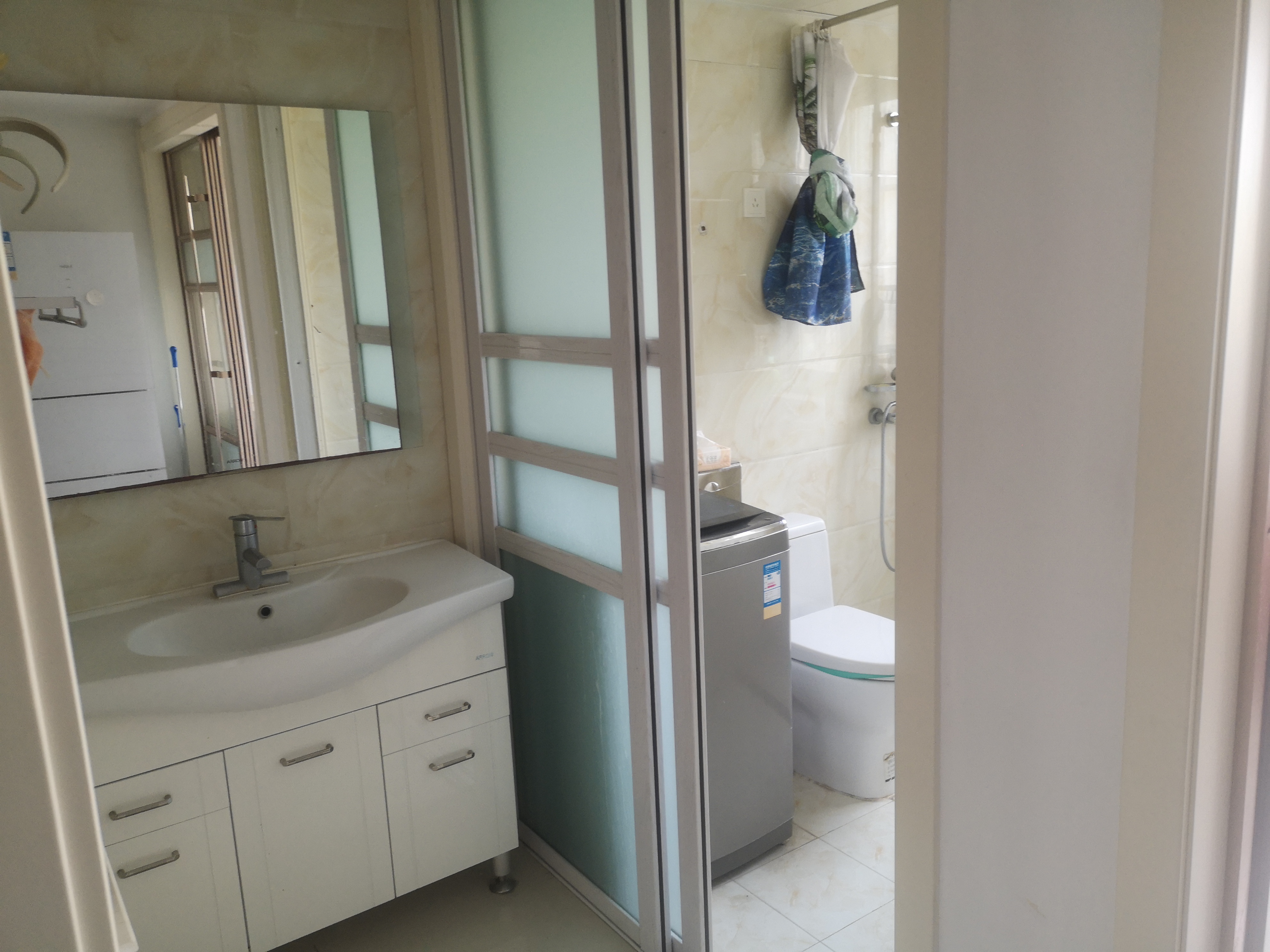 五山新苑 3室2厅1卫 94.00m&sup2;