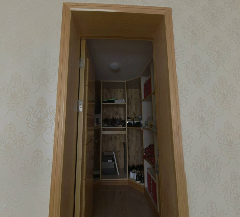 世纪城 3室2厅2卫 142.76m&sup2;
