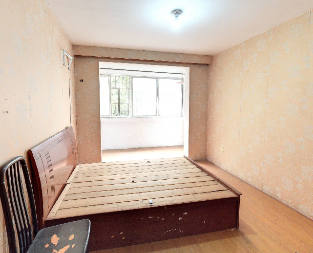 德民花苑东区 3室2厅1卫 123m&sup2;
