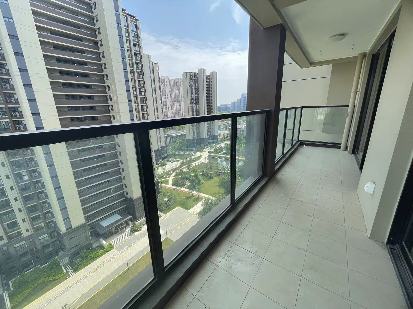 南通和风雅颂 4室2厅2卫 139m²