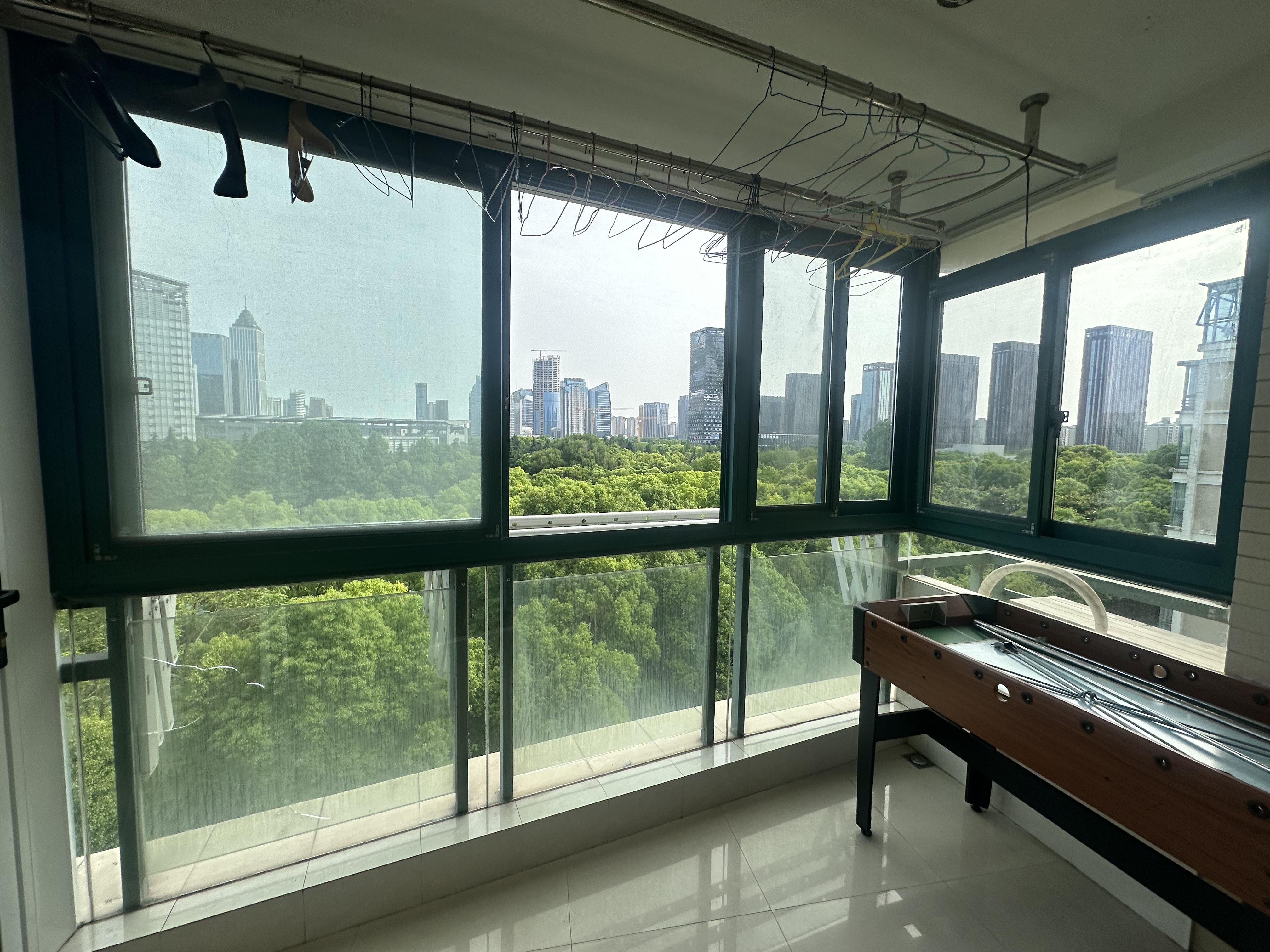 凤凰莱茵苑 3室2厅2卫 160.00m&sup2;