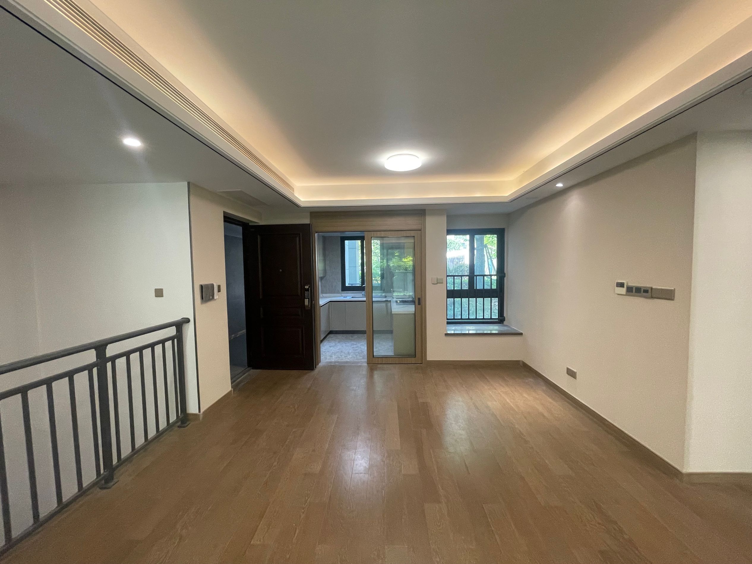 中海翠湖溪岸 4室2厅2卫 143m²