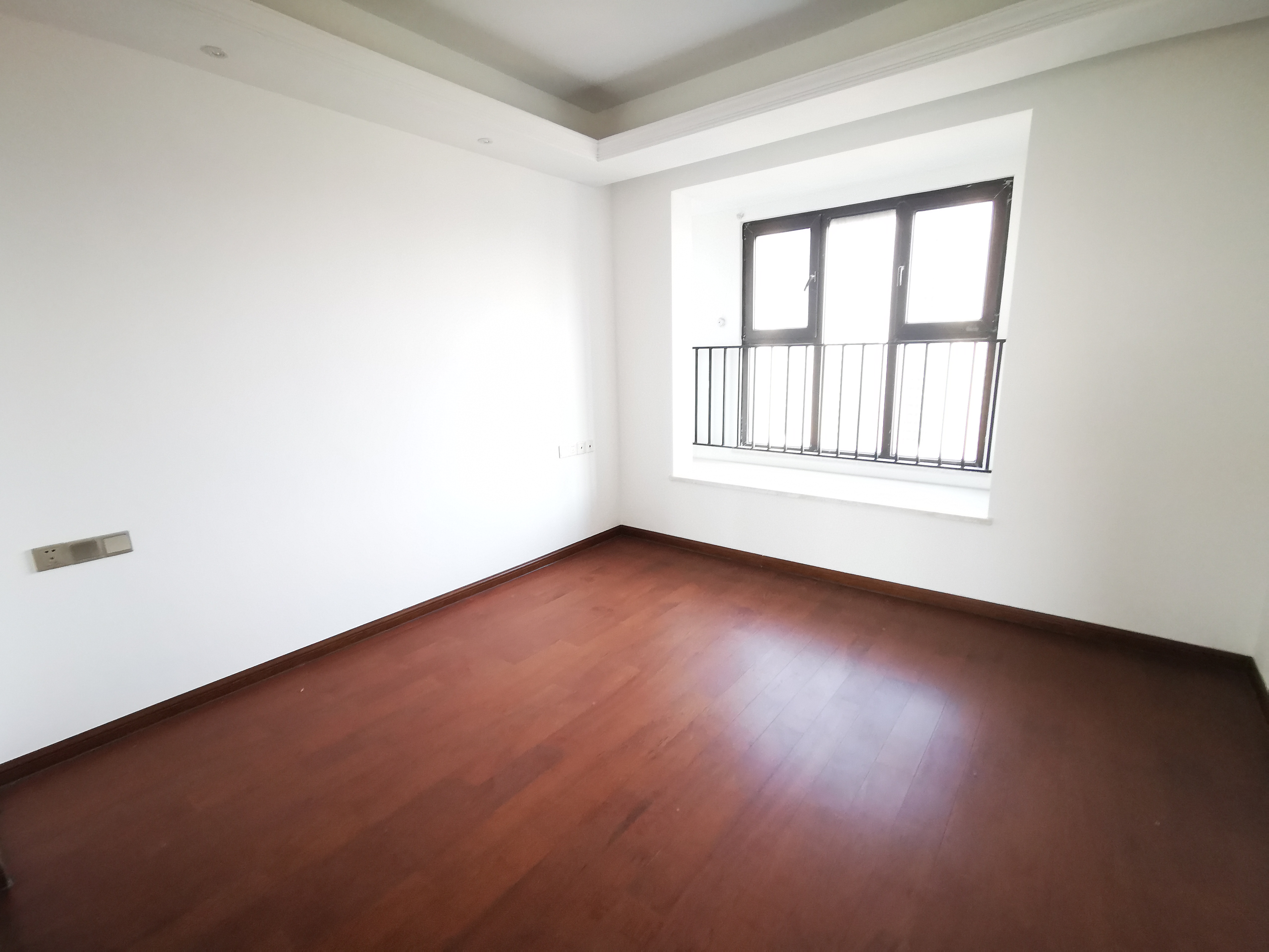 富力院士廷 4室2厅2卫 171m&sup2;